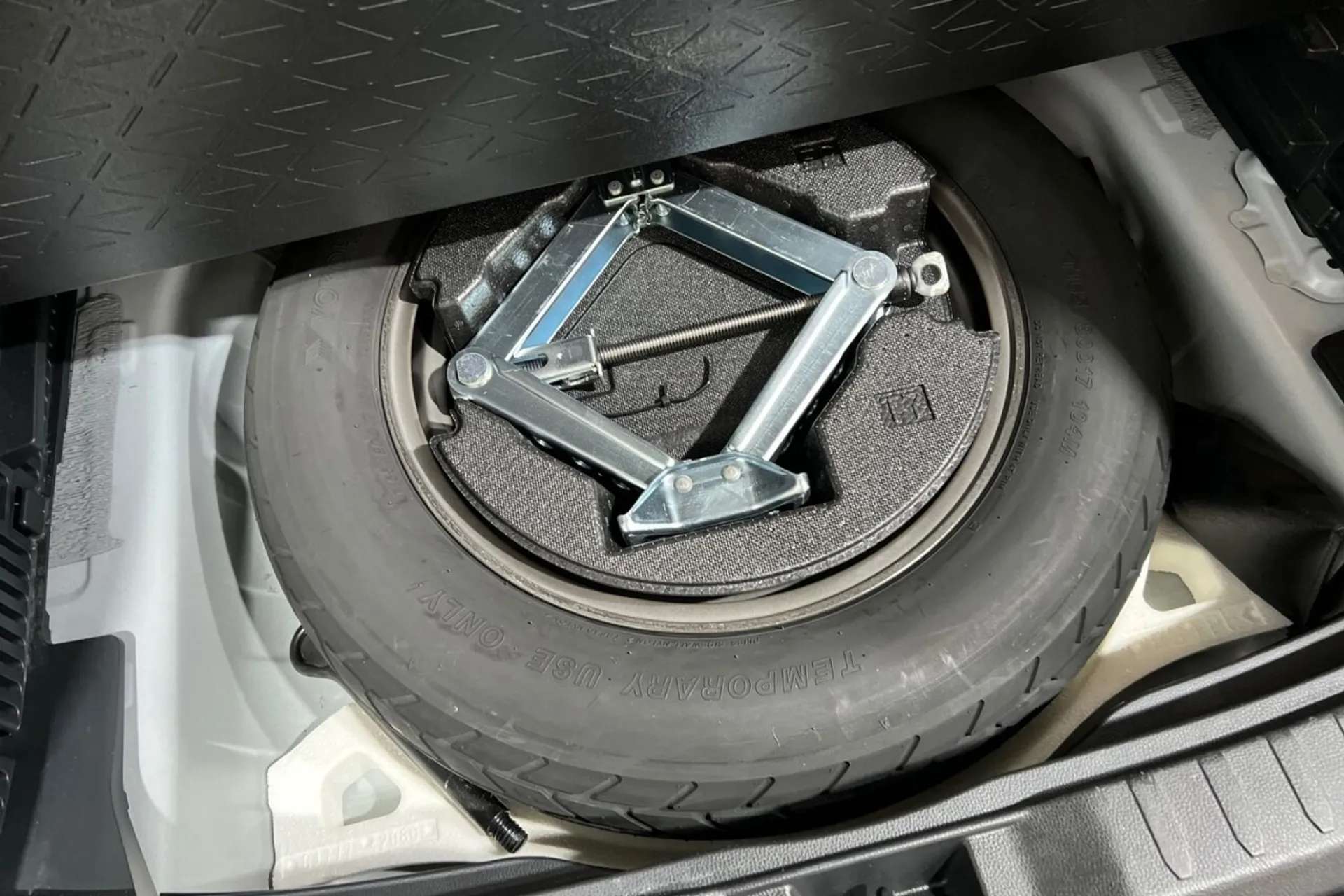 2020 TOYOTA RAV4 2020 TOYOTA RAV4