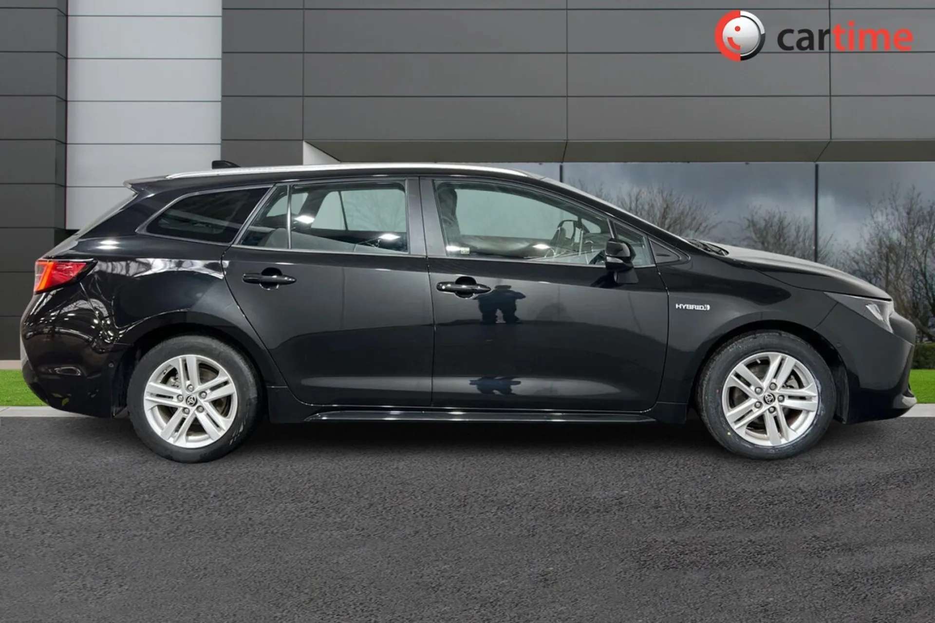 A 2020 TOYOTA COROLLA 1.8 ICON TECH 5d 121 BHP Reversing Camera, Android Auto/Apple CarPlay, Sat Nav, Adaptive Cruise Control, DAB Digital Radio Eclipse Black, 16In Alloy W A 2020 TOYOTA COROLLA 1.8 ICON TECH 5d 121 BHP Reversing Camera, Android Auto/Apple CarPlay, Sat Nav, Adaptive Cruise Control, DAB Digital Radio Eclipse Black, 16In Alloy W