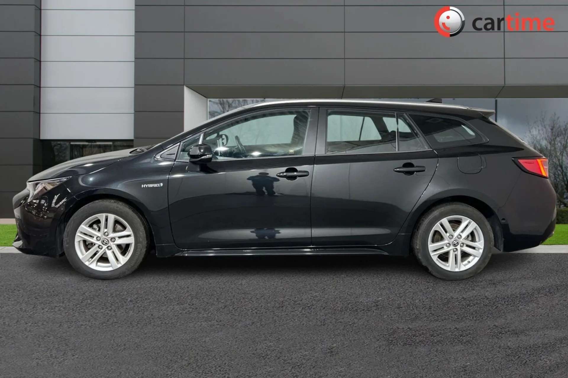 A 2020 TOYOTA COROLLA 1.8 ICON TECH 5d 121 BHP Reversing Camera, Android Auto/Apple CarPlay, Sat Nav, Adaptive Cruise Control, DAB Digital Radio Eclipse Black, 16In Alloy W A 2020 TOYOTA COROLLA 1.8 ICON TECH 5d 121 BHP Reversing Camera, Android Auto/Apple CarPlay, Sat Nav, Adaptive Cruise Control, DAB Digital Radio Eclipse Black, 16In Alloy W