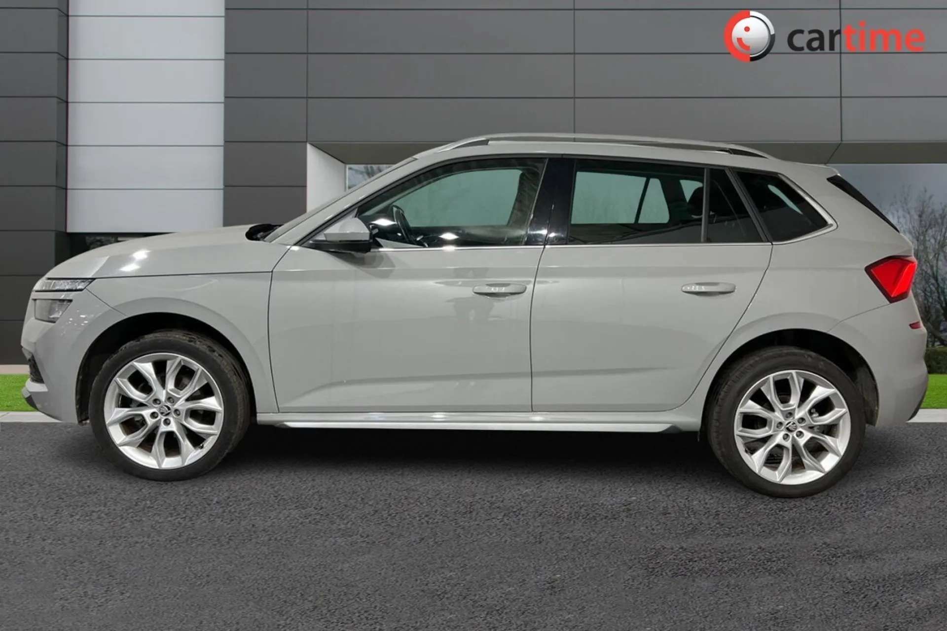 A 2020 SKODA KAMIQ 1.5 SE L TSI DSG 5d 148 BHP DAB Radio, Cruise Control, Digital Instruments, Rear Park Sensors, Amundsen Touchscreen Quartz Grey, 18-Inch Alloy Wheels A 2020 SKODA KAMIQ 1.5 SE L TSI DSG 5d 148 BHP DAB Radio, Cruise Control, Digital Instruments, Rear Park Sensors, Amundsen Touchscreen Quartz Grey, 18-Inch Alloy Wheels