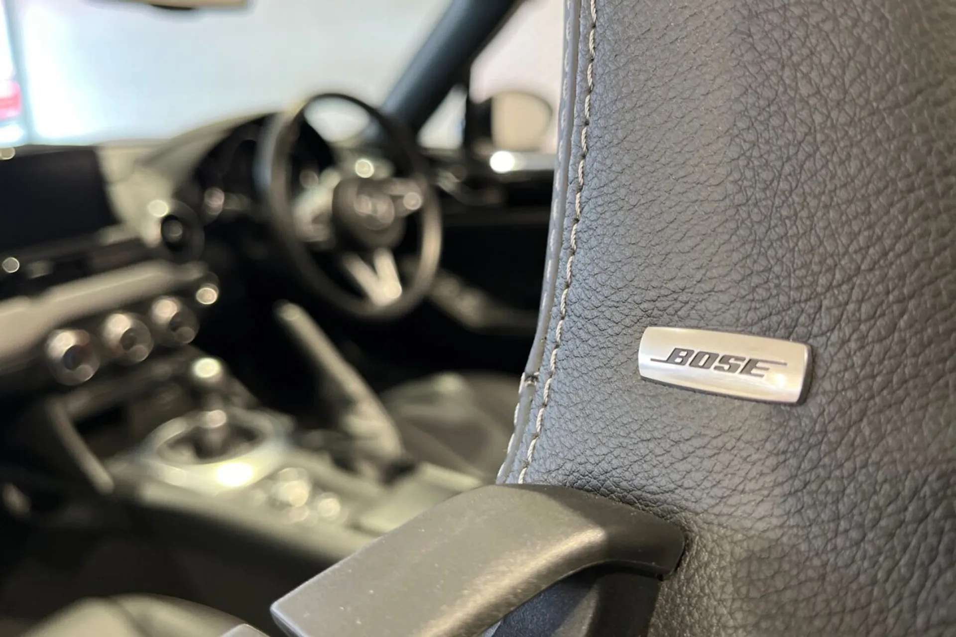 2021 MAZDA MX-5 2021 MAZDA MX-5