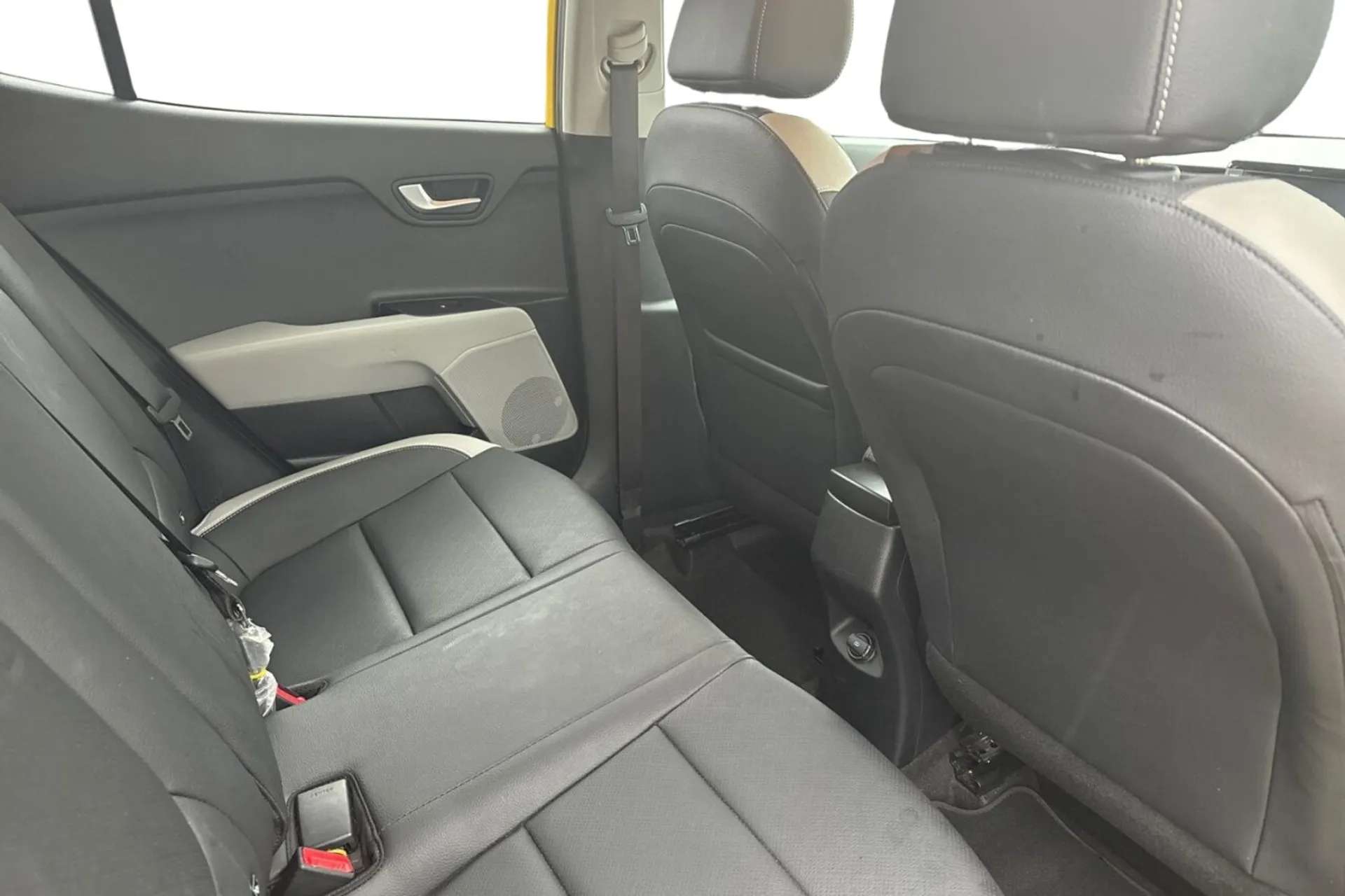 2020 KIA STONIC 2020 KIA STONIC