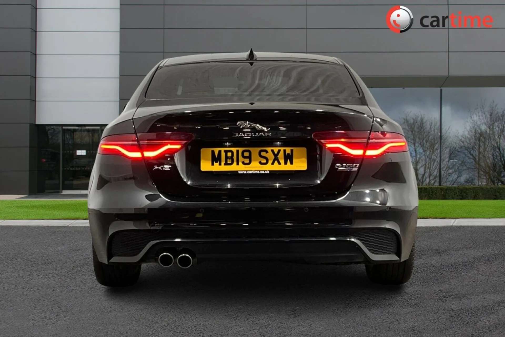 2019 JAGUAR XE 2019 JAGUAR XE