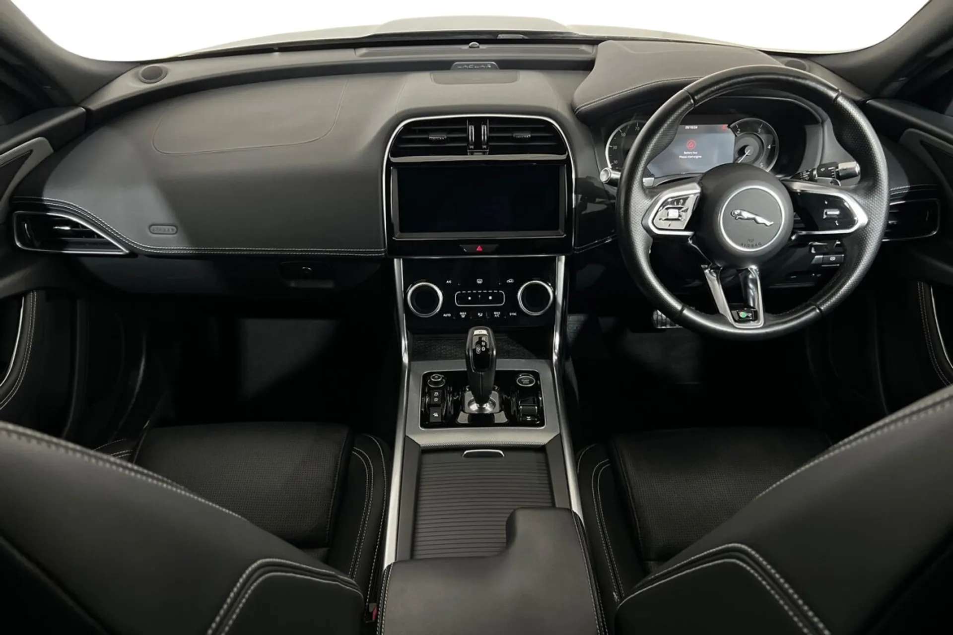 2019 JAGUAR XE 2019 JAGUAR XE