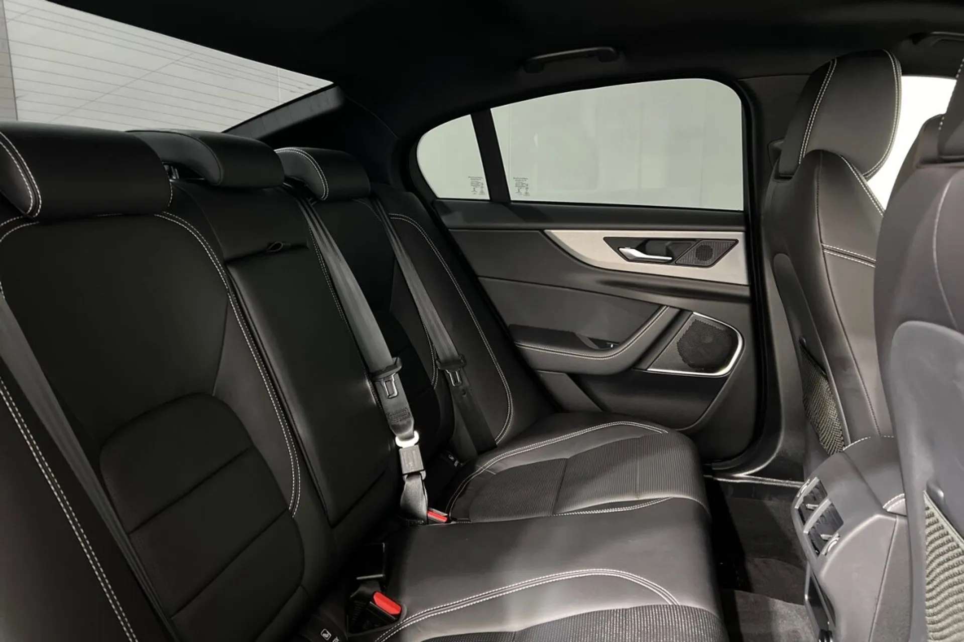 2019 JAGUAR XE 2019 JAGUAR XE