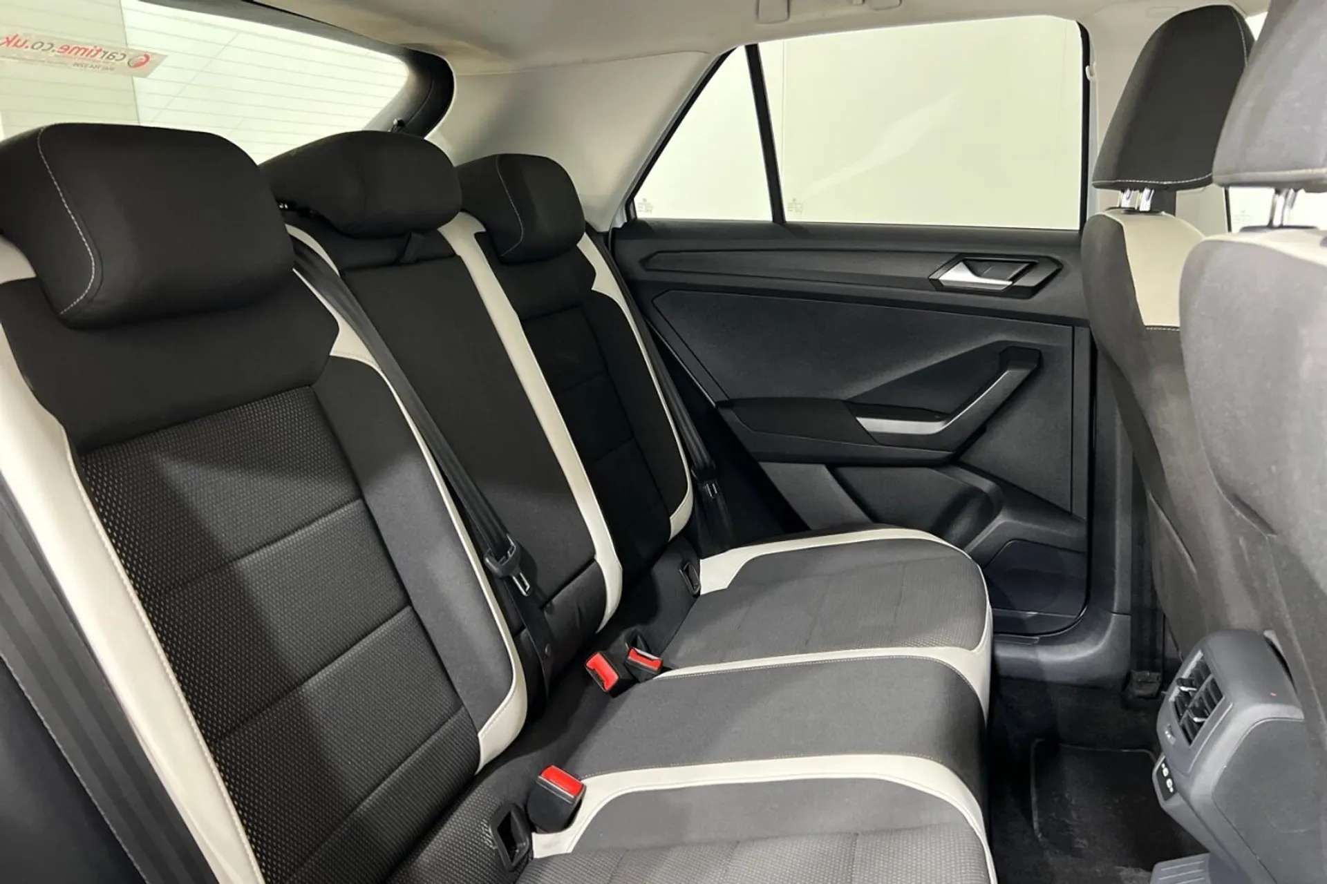 0 VOLKSWAGEN T-ROC 0 VOLKSWAGEN T-ROC