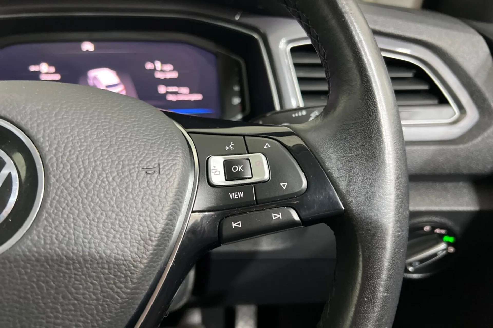 0 VOLKSWAGEN T-ROC 0 VOLKSWAGEN T-ROC