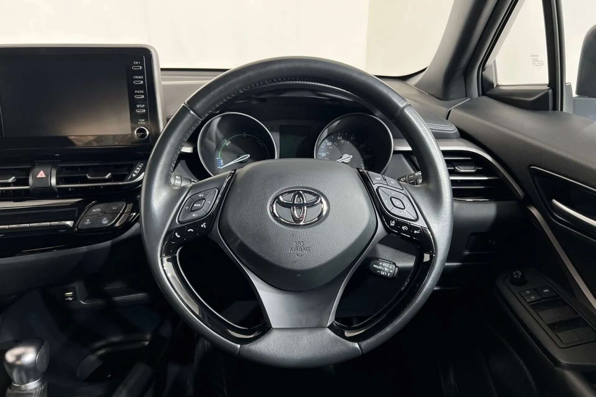 0 TOYOTA CHR 0 TOYOTA CHR