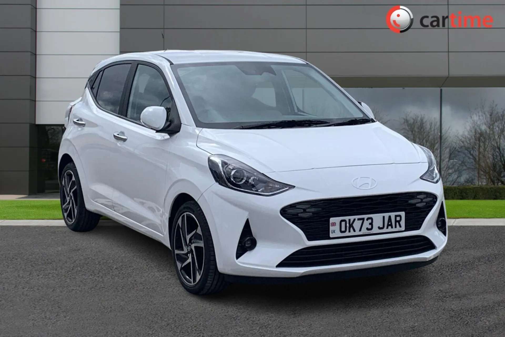 A 2023 HYUNDAI I10 1.2 MPI PREMIUM 5d 83 BHP Wireless Phone Charging, Wireless CarPlay/Android Auto, 8-Inch Touchscreen, Heated Front Seats, Cruise Control Atlas White, A 2023 HYUNDAI I10 1.2 MPI PREMIUM 5d 83 BHP Wireless Phone Charging, Wireless CarPlay/Android Auto, 8-Inch Touchscreen, Heated Front Seats, Cruise Control Atlas White,