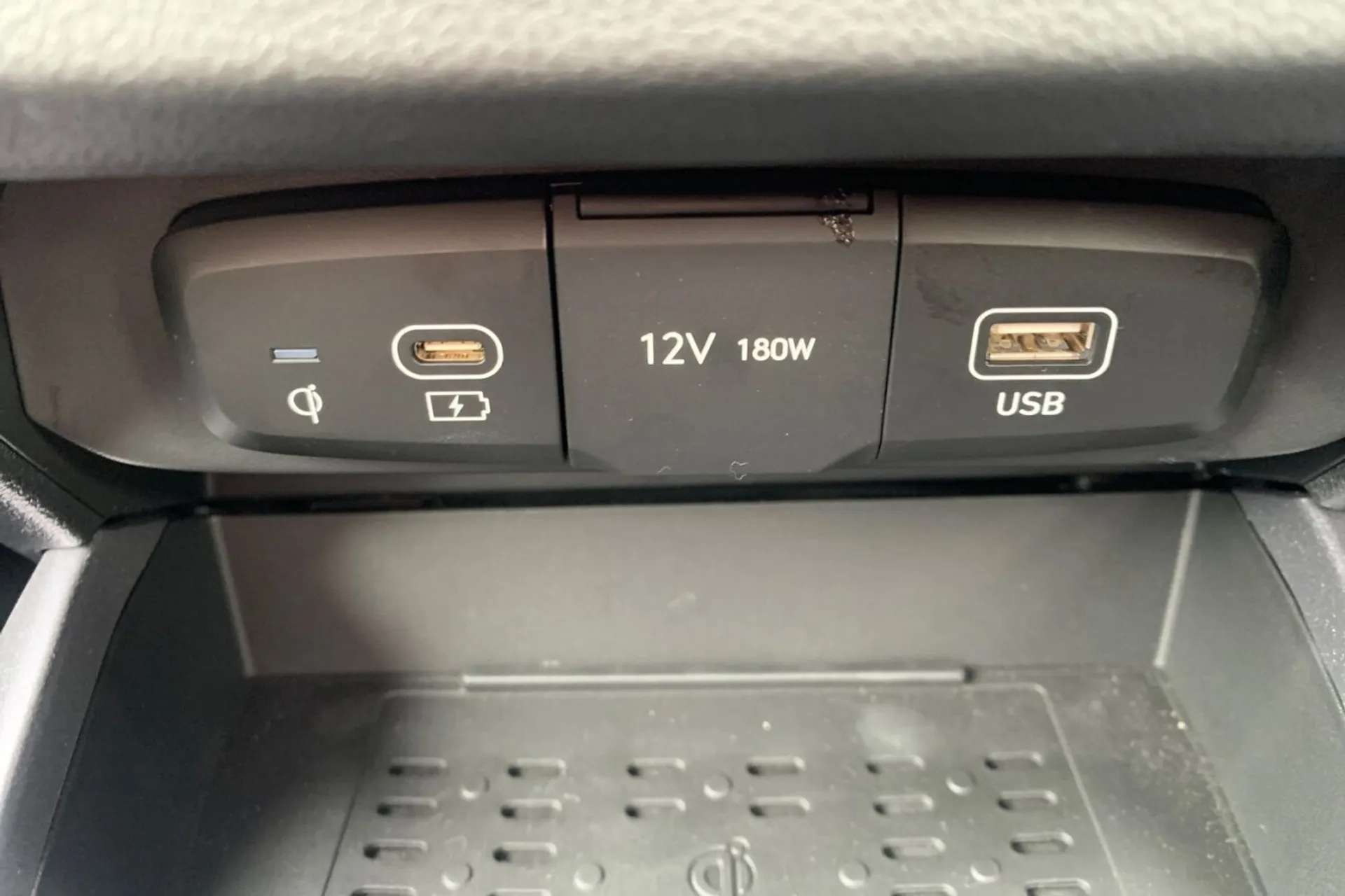 2023 HYUNDAI I10 2023 HYUNDAI I10