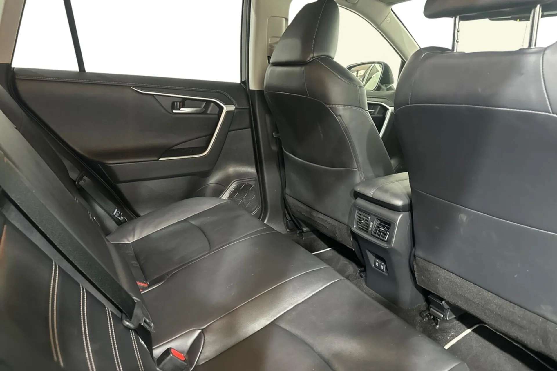 2020 TOYOTA RAV4 2020 TOYOTA RAV4