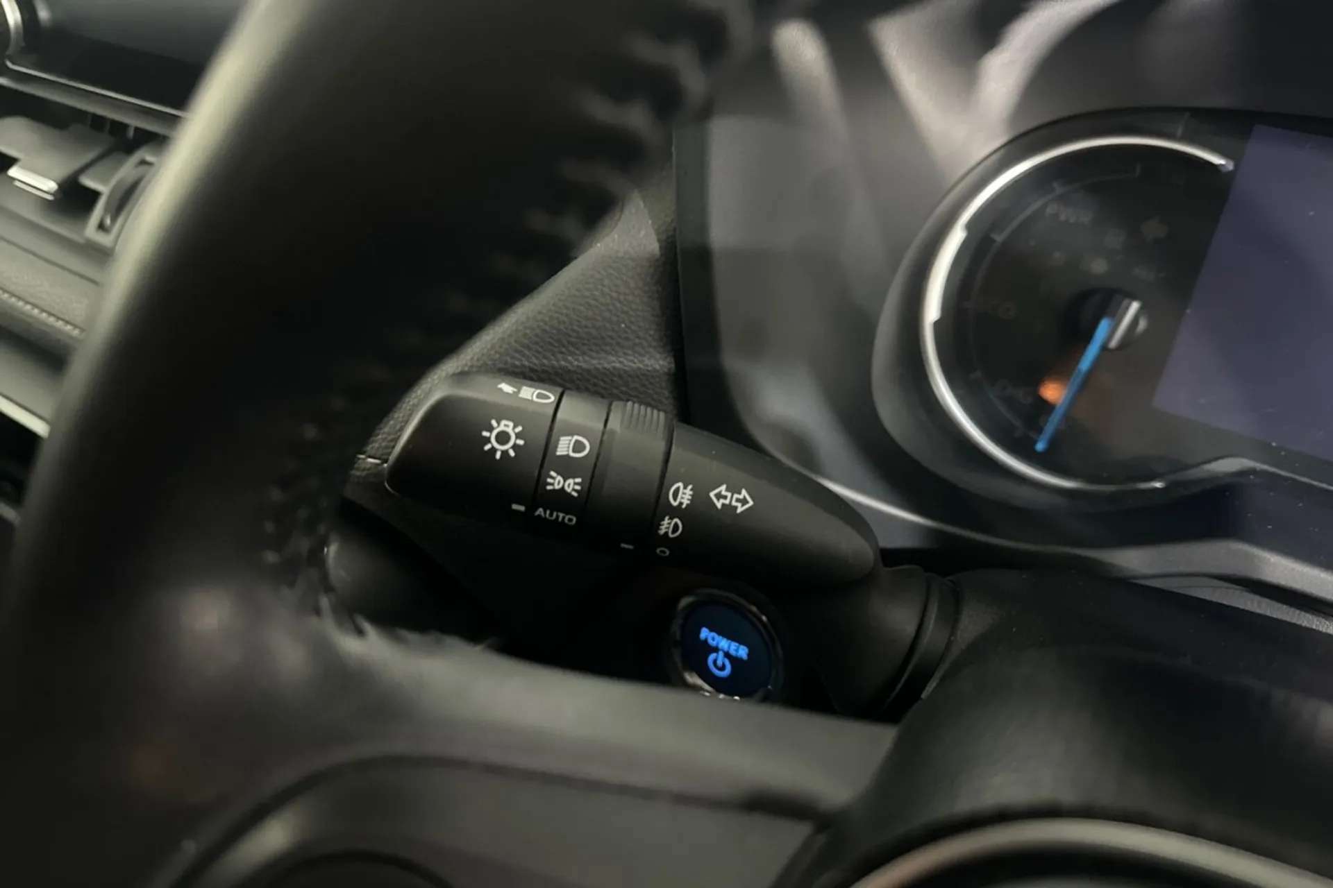 2020 TOYOTA RAV4 2020 TOYOTA RAV4