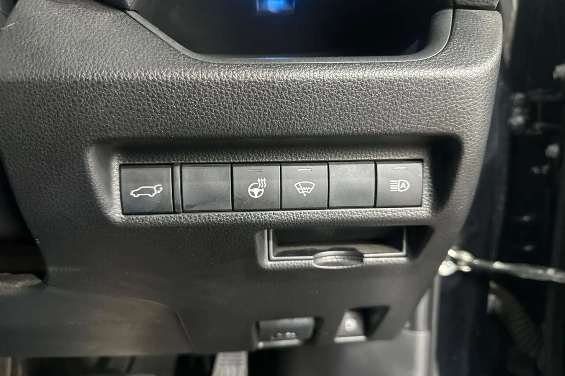 2020 TOYOTA RAV4 2020 TOYOTA RAV4