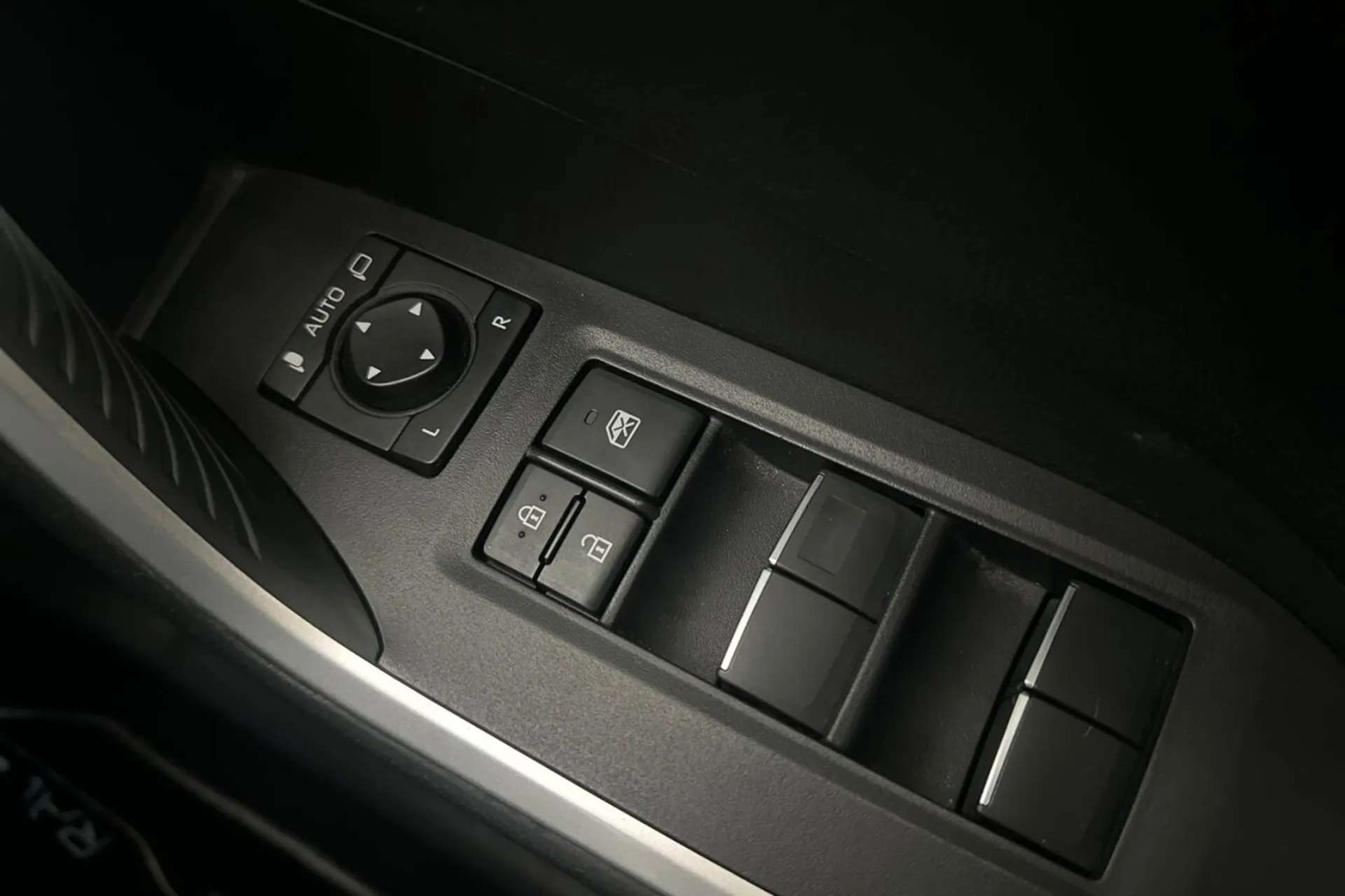 2020 TOYOTA RAV4 2020 TOYOTA RAV4