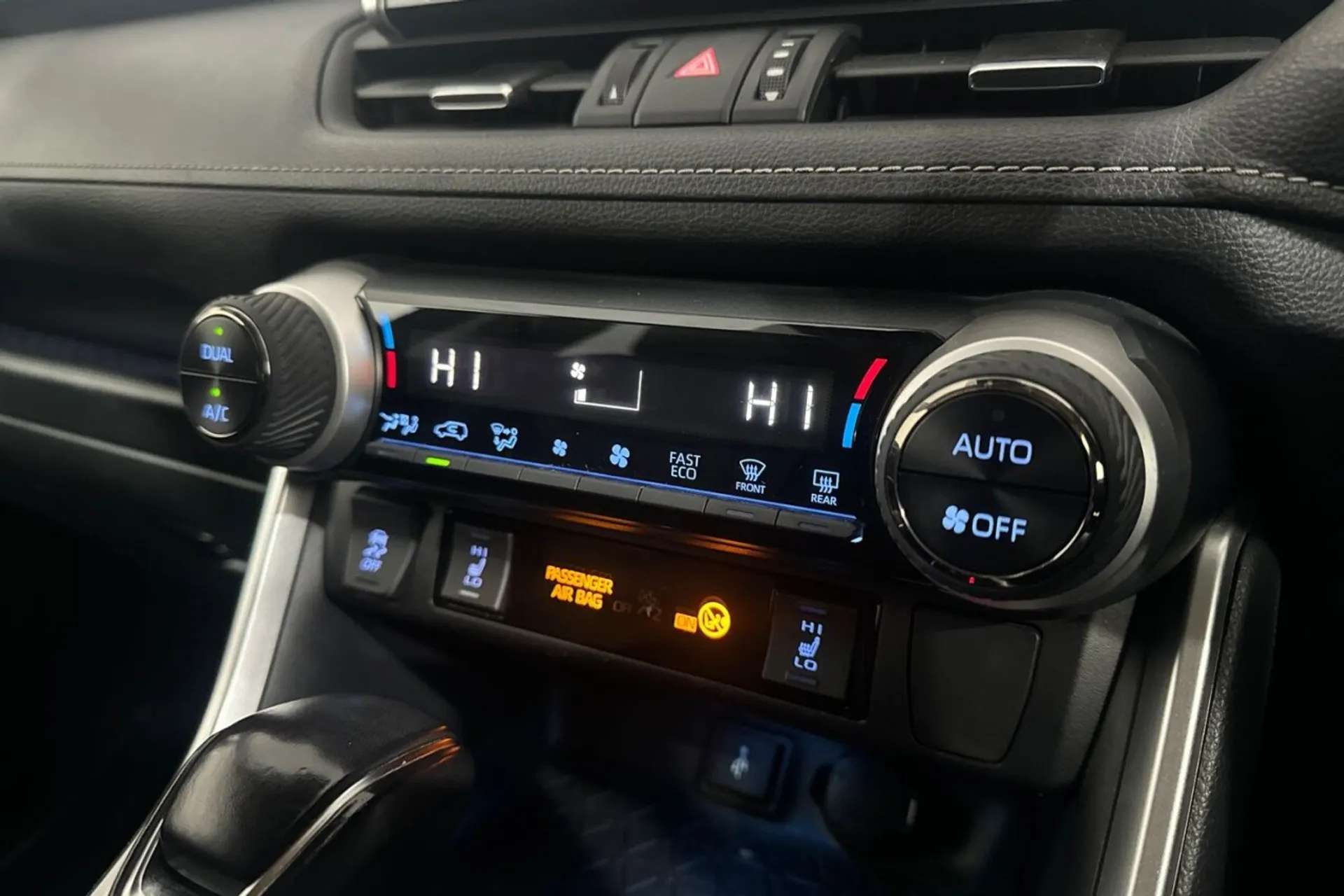 2020 TOYOTA RAV4 2020 TOYOTA RAV4