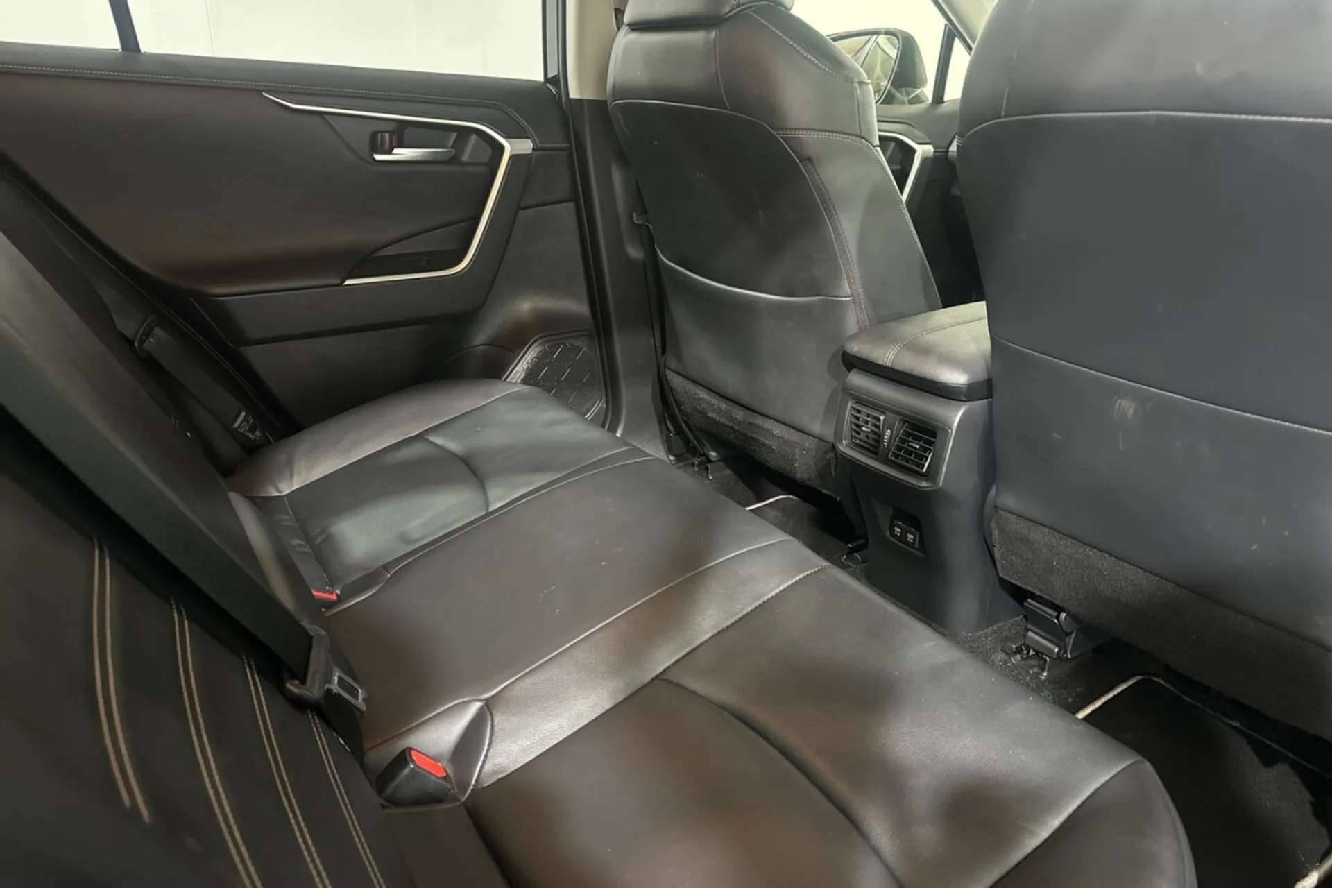 2020 TOYOTA RAV4 2020 TOYOTA RAV4