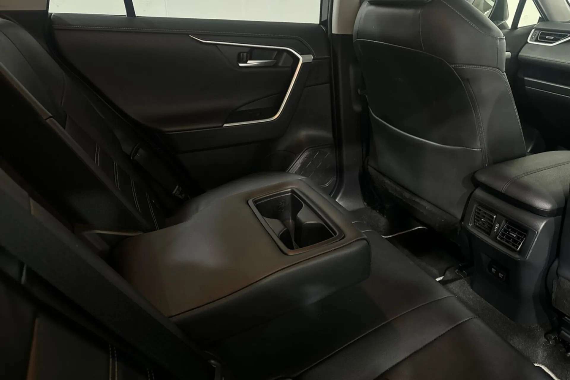 2020 TOYOTA RAV4 2020 TOYOTA RAV4