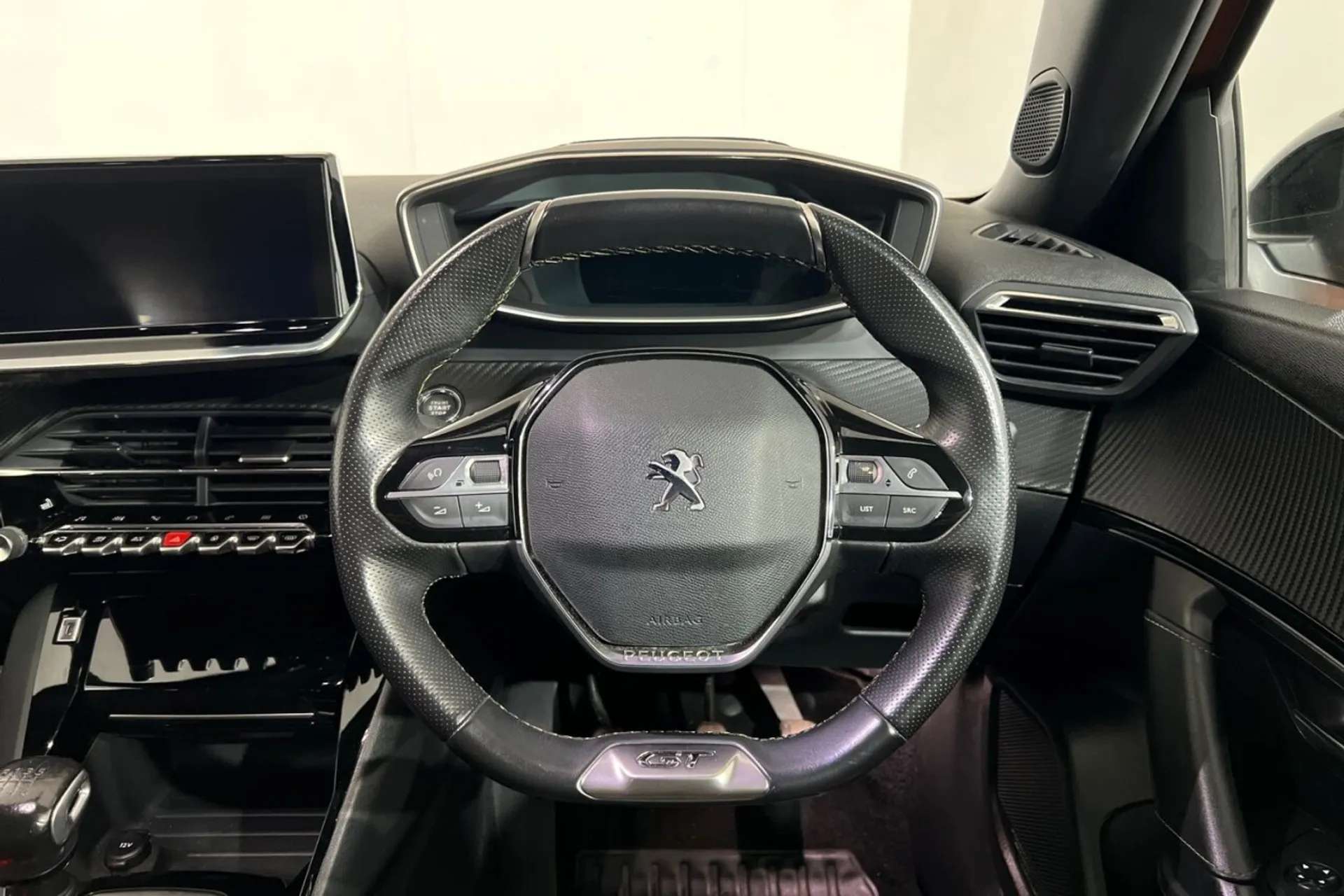 0 PEUGEOT 2008 0 PEUGEOT 2008