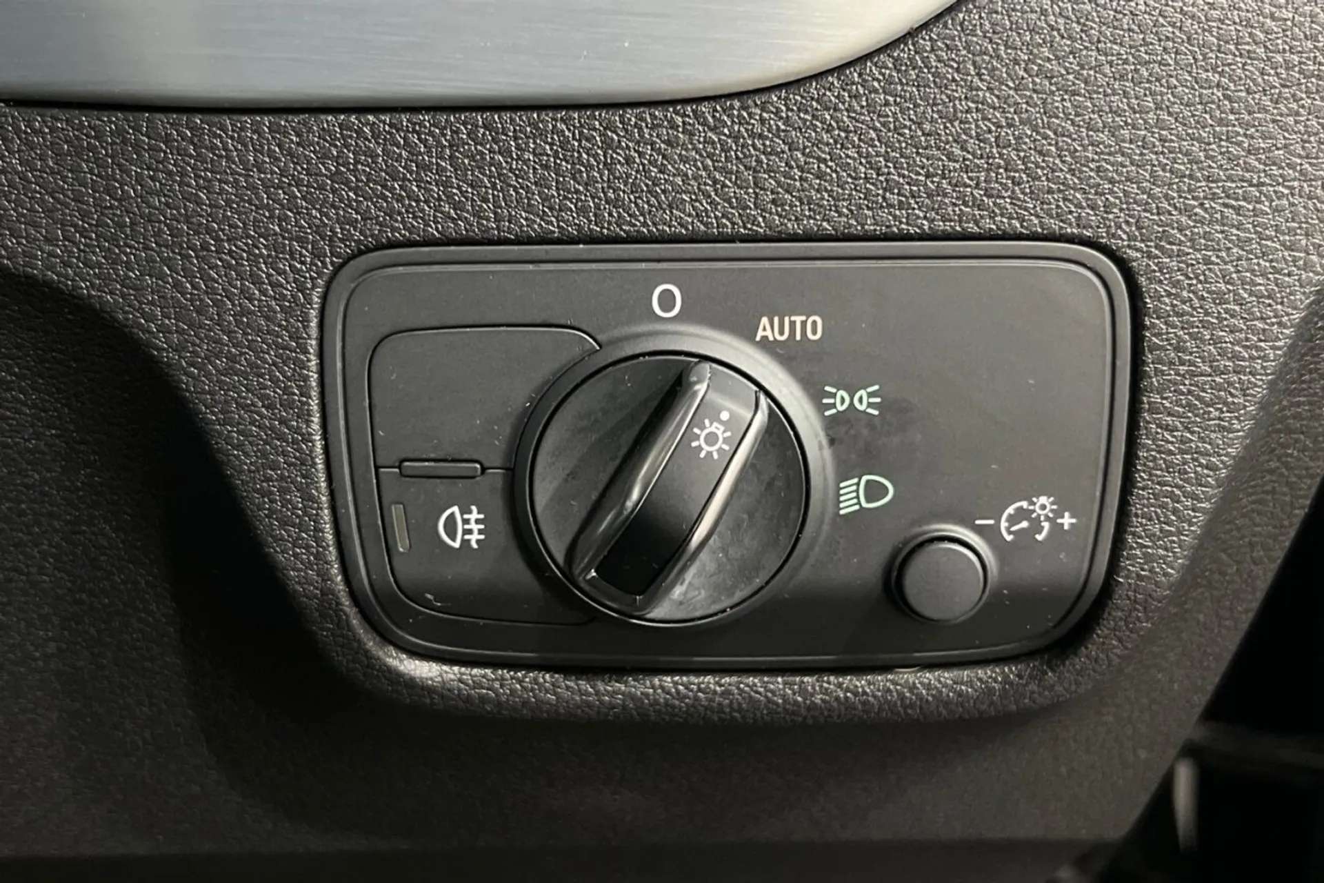 2022 AUDI Q2 2022 AUDI Q2