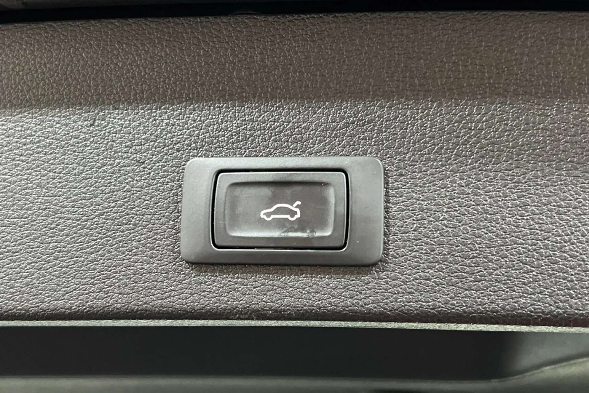 2022 AUDI Q2 2022 AUDI Q2