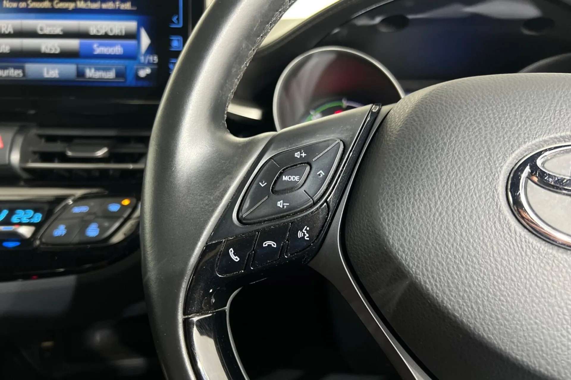 2019 TOYOTA CHR 2019 TOYOTA CHR