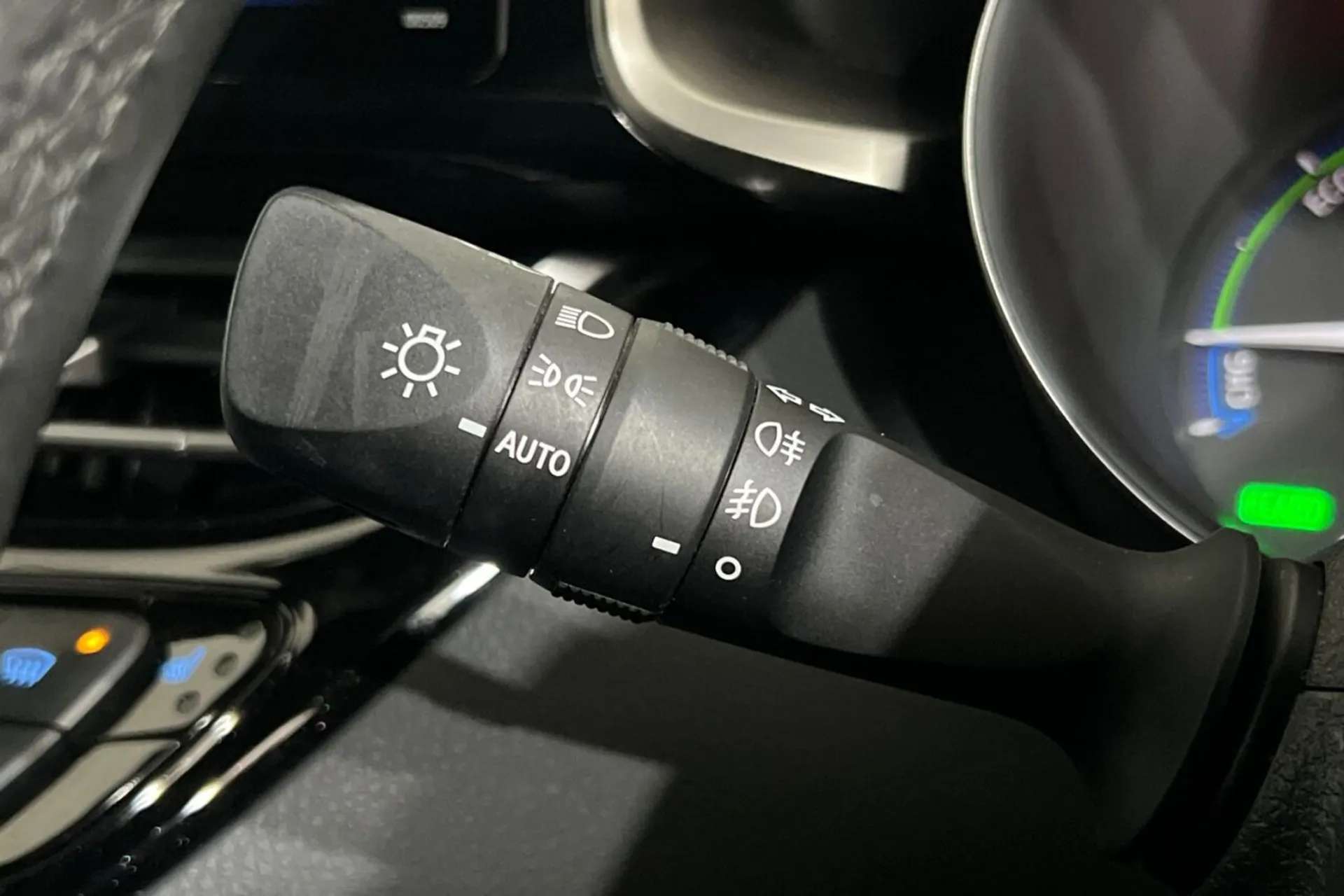 2019 TOYOTA CHR 2019 TOYOTA CHR