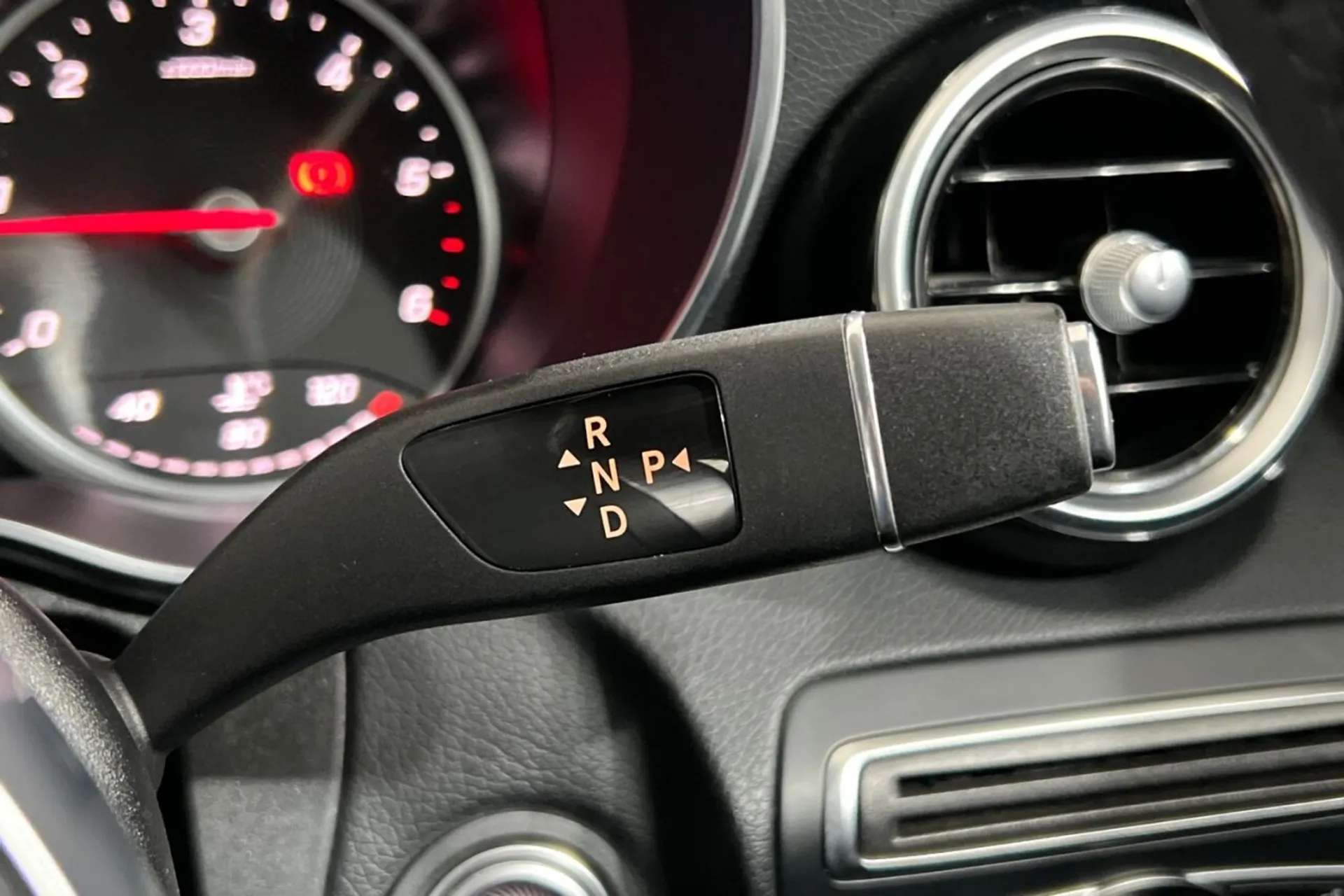 2019 MERCEDES-BENZ C-CLASS 2019 MERCEDES-BENZ C-CLASS