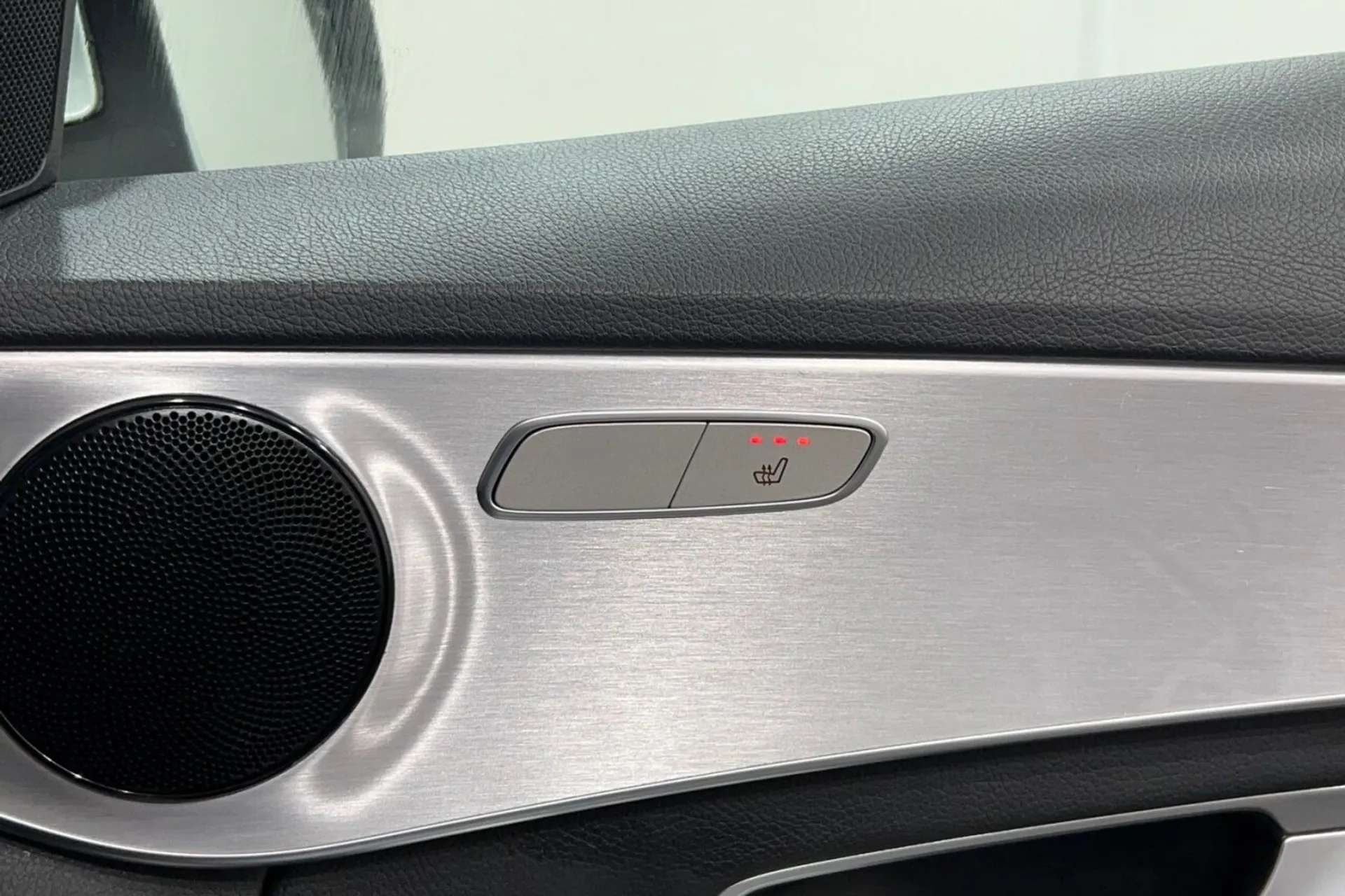 2019 MERCEDES-BENZ C-CLASS 2019 MERCEDES-BENZ C-CLASS