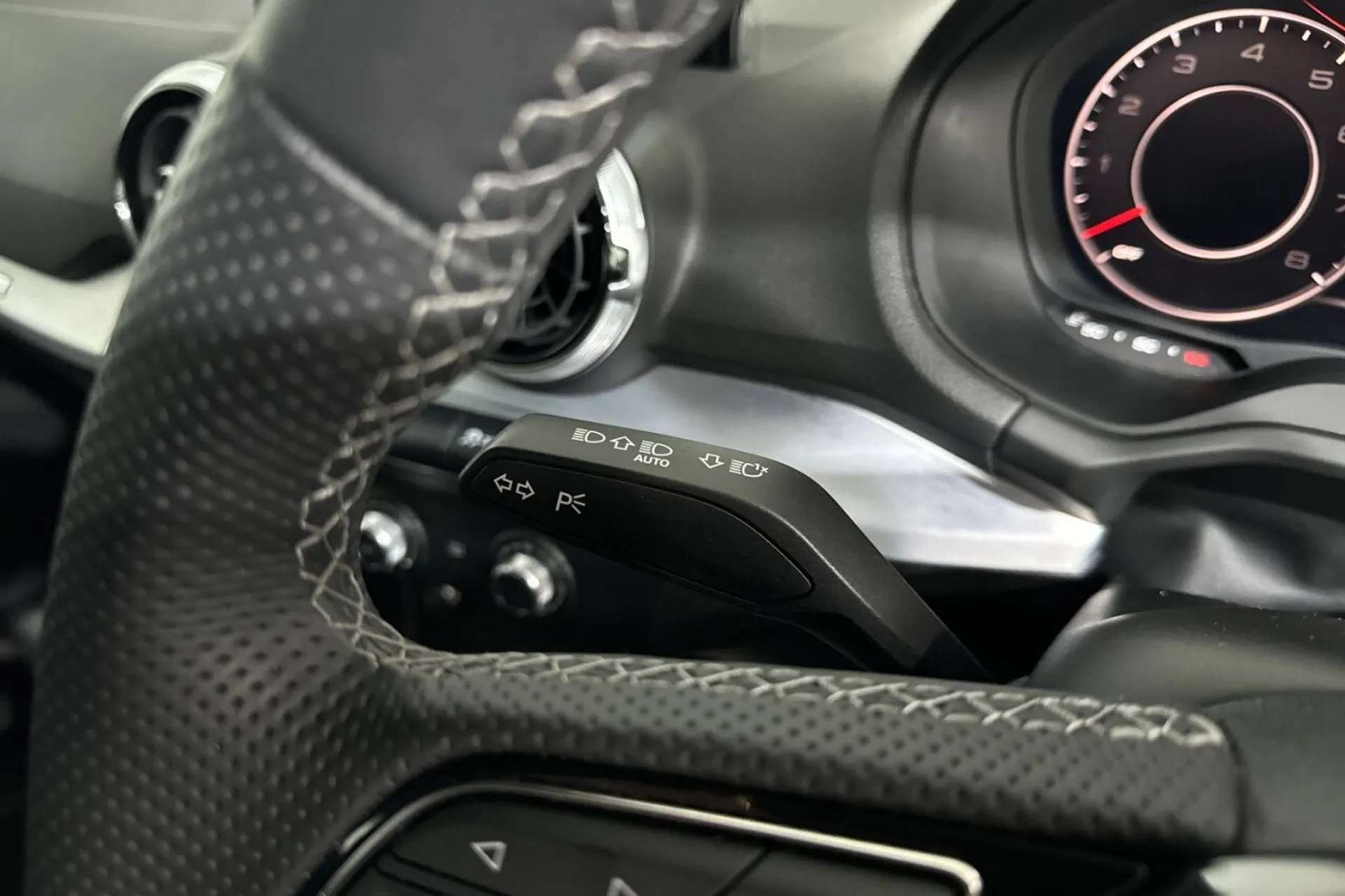 2022 AUDI Q2 2022 AUDI Q2