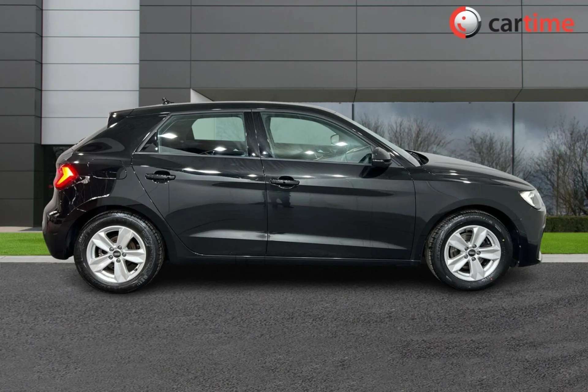 A 0 AUDI A1 1.0 SPORTBACK TFSI TECHNIK 5d 109 BHP DAB Digital Radio, Bluetooth, 10-Inch Digital Cockpit, 8-Inch Touchscreen, LED Headlights Mythos Black, 15-Inch A 0 AUDI A1 1.0 SPORTBACK TFSI TECHNIK 5d 109 BHP DAB Digital Radio, Bluetooth, 10-Inch Digital Cockpit, 8-Inch Touchscreen, LED Headlights Mythos Black, 15-Inch