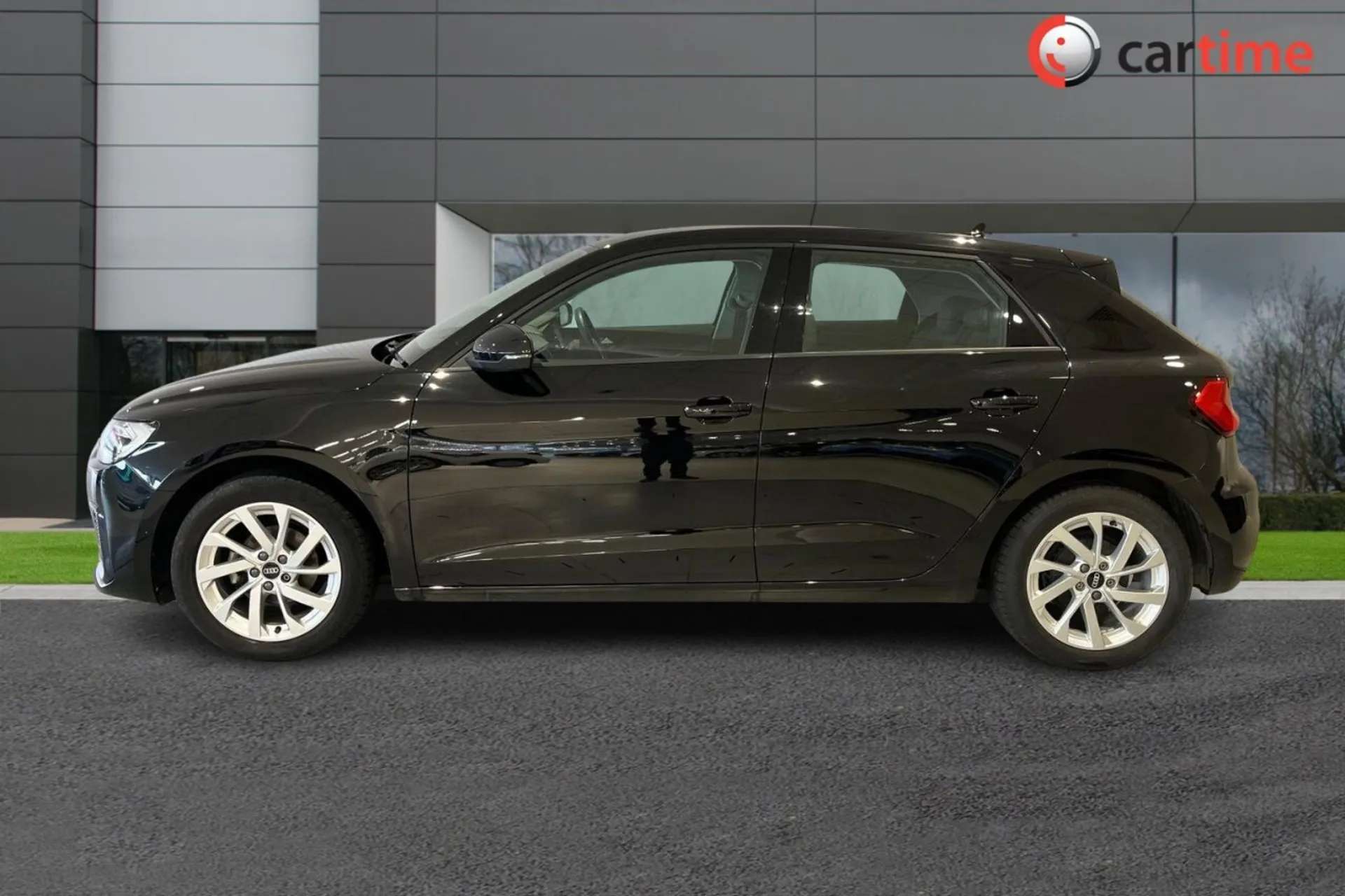 A 2021 AUDI A1 1.0 SPORTBACK TFSI SPORT 5d 94 BHP Digital Instrument Cluster, Voice Control, Lane Departure Warning, Rear Park Sensors, DAB Digital Radio Mythos Blac A 2021 AUDI A1 1.0 SPORTBACK TFSI SPORT 5d 94 BHP Digital Instrument Cluster, Voice Control, Lane Departure Warning, Rear Park Sensors, DAB Digital Radio Mythos Blac