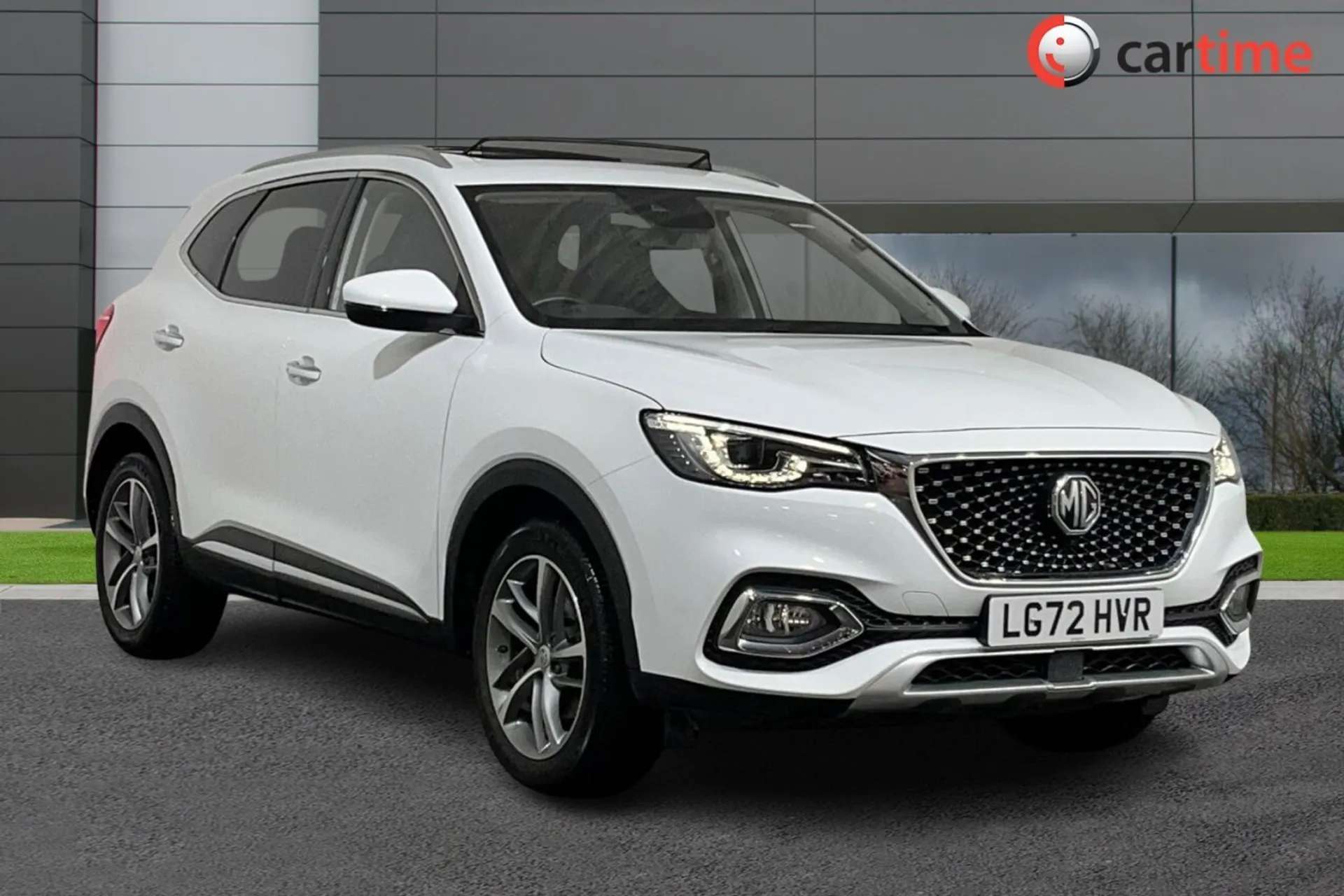 A 2022 MG MG HS 1.5 EXCLUSIVE 5d 160 BHP Apple CarPlay - Android Auto, 10.1in Colour Touchscreen, Rear View Camera, Heated Front Seating, Keyless Entry Arcitc White, A 2022 MG MG HS 1.5 EXCLUSIVE 5d 160 BHP Apple CarPlay - Android Auto, 10.1in Colour Touchscreen, Rear View Camera, Heated Front Seating, Keyless Entry Arcitc White,