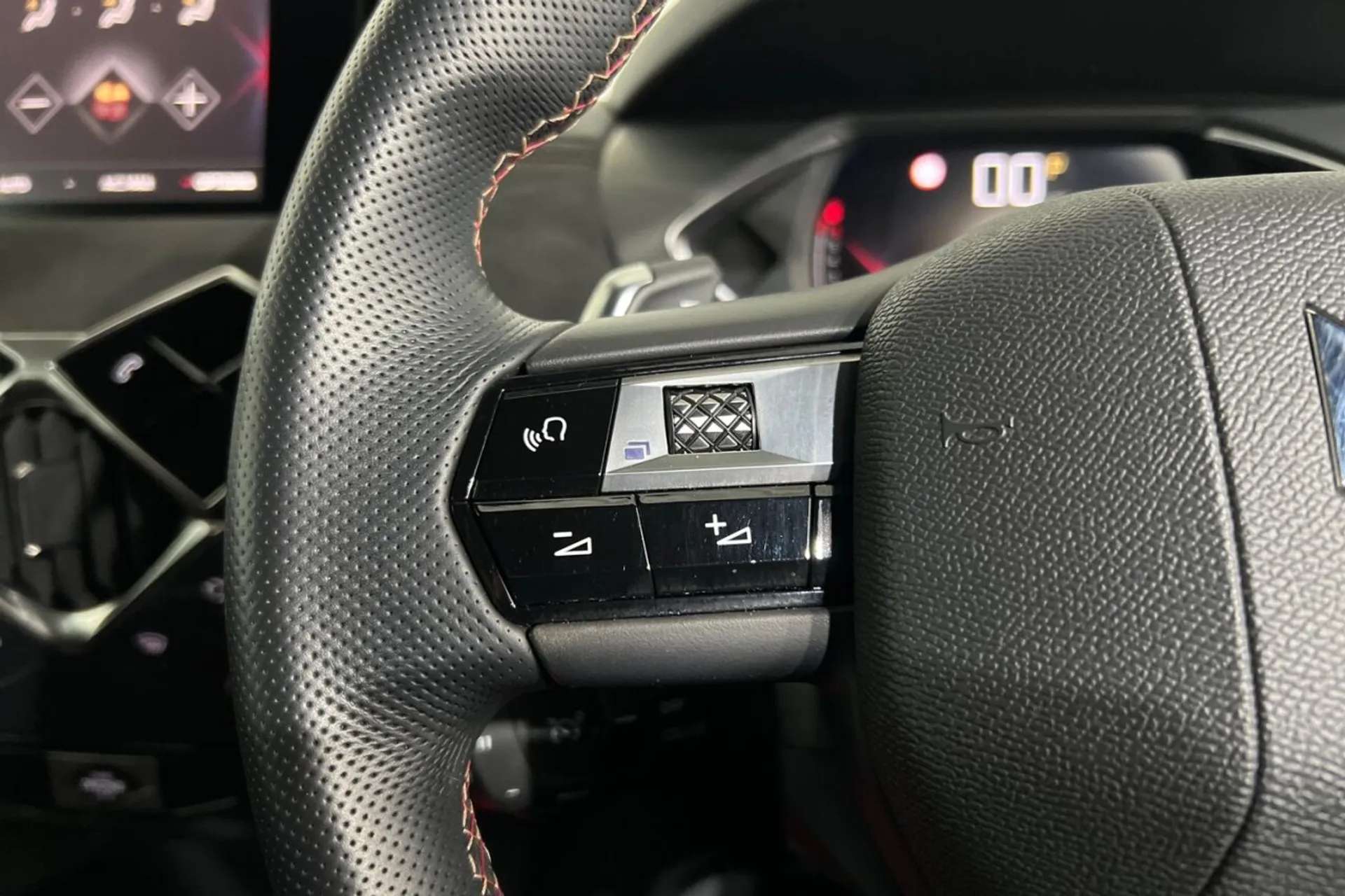 2021 DS DS 3 CROSSBACK 2021 DS DS 3 CROSSBACK