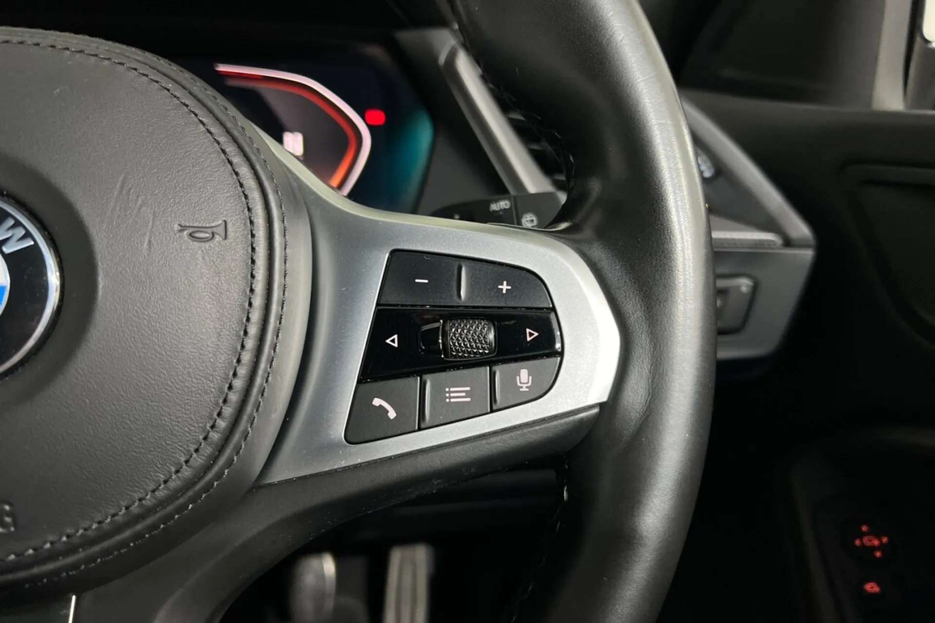 2021 BMW 1 SERIES 2021 BMW 1 SERIES