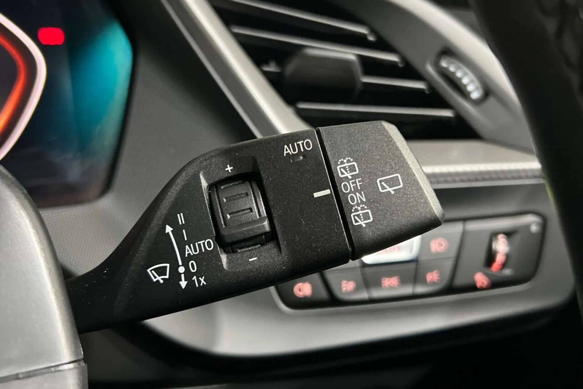 2021 BMW 1 SERIES 2021 BMW 1 SERIES