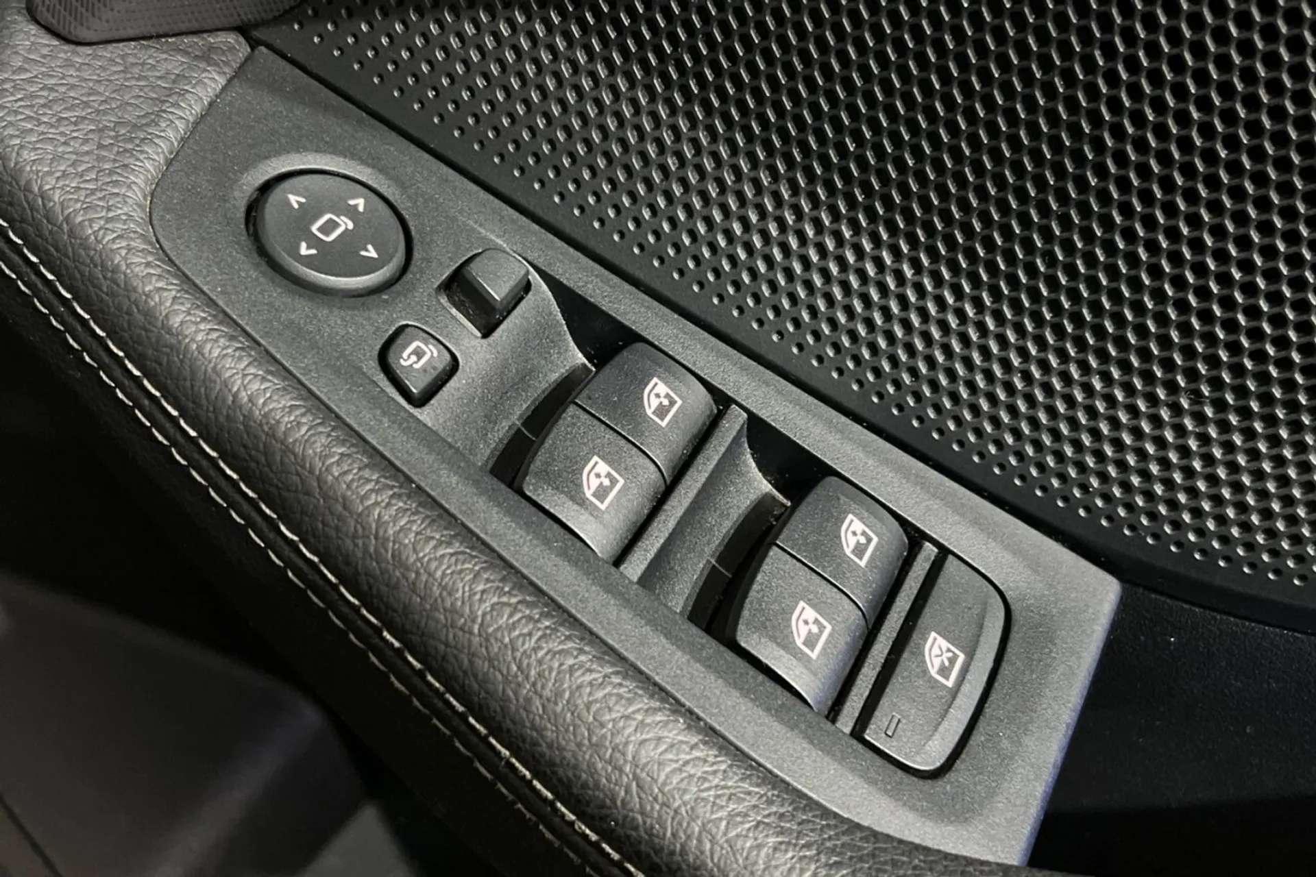 2021 BMW 1 SERIES 2021 BMW 1 SERIES