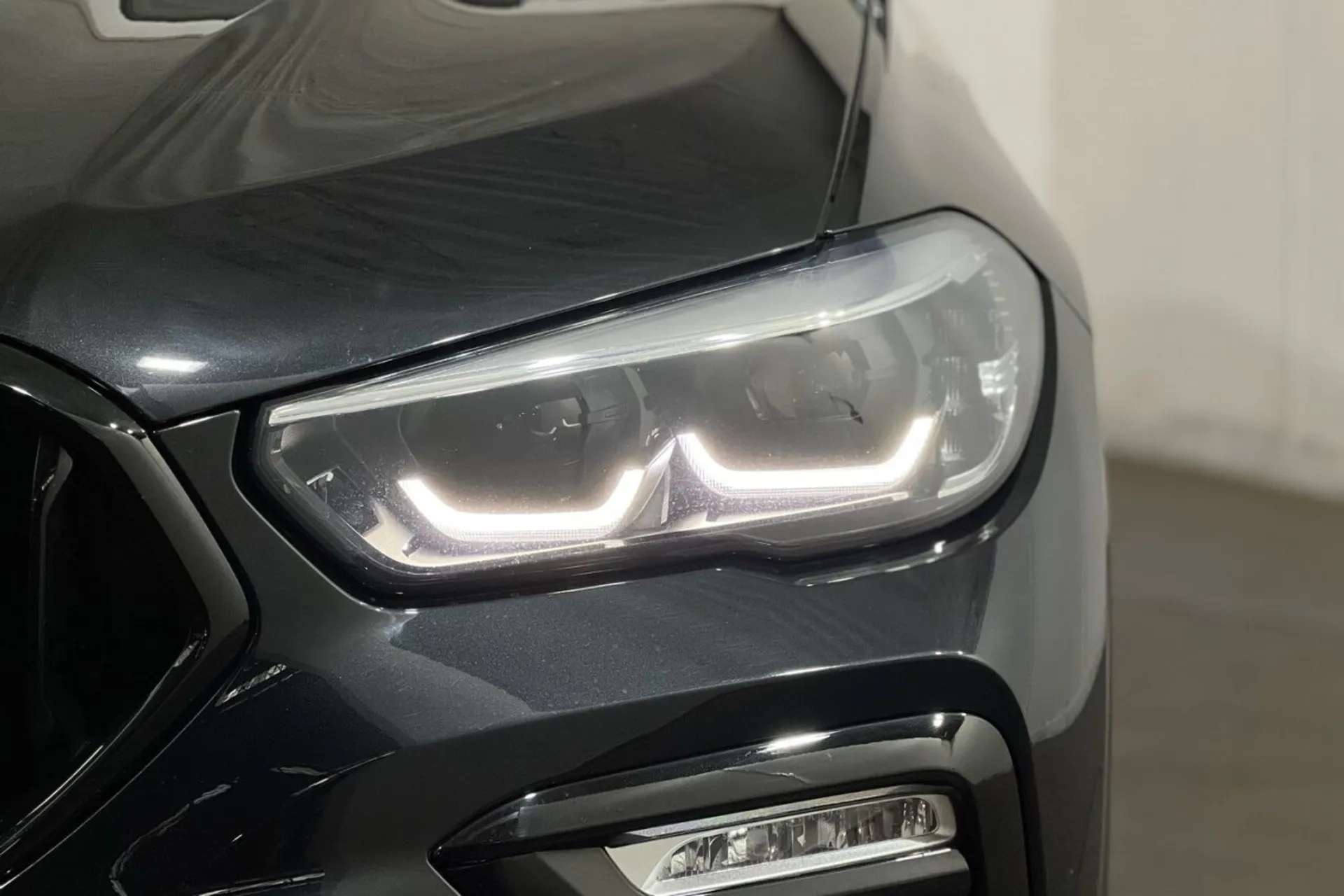 2021 BMW X6 2021 BMW X6