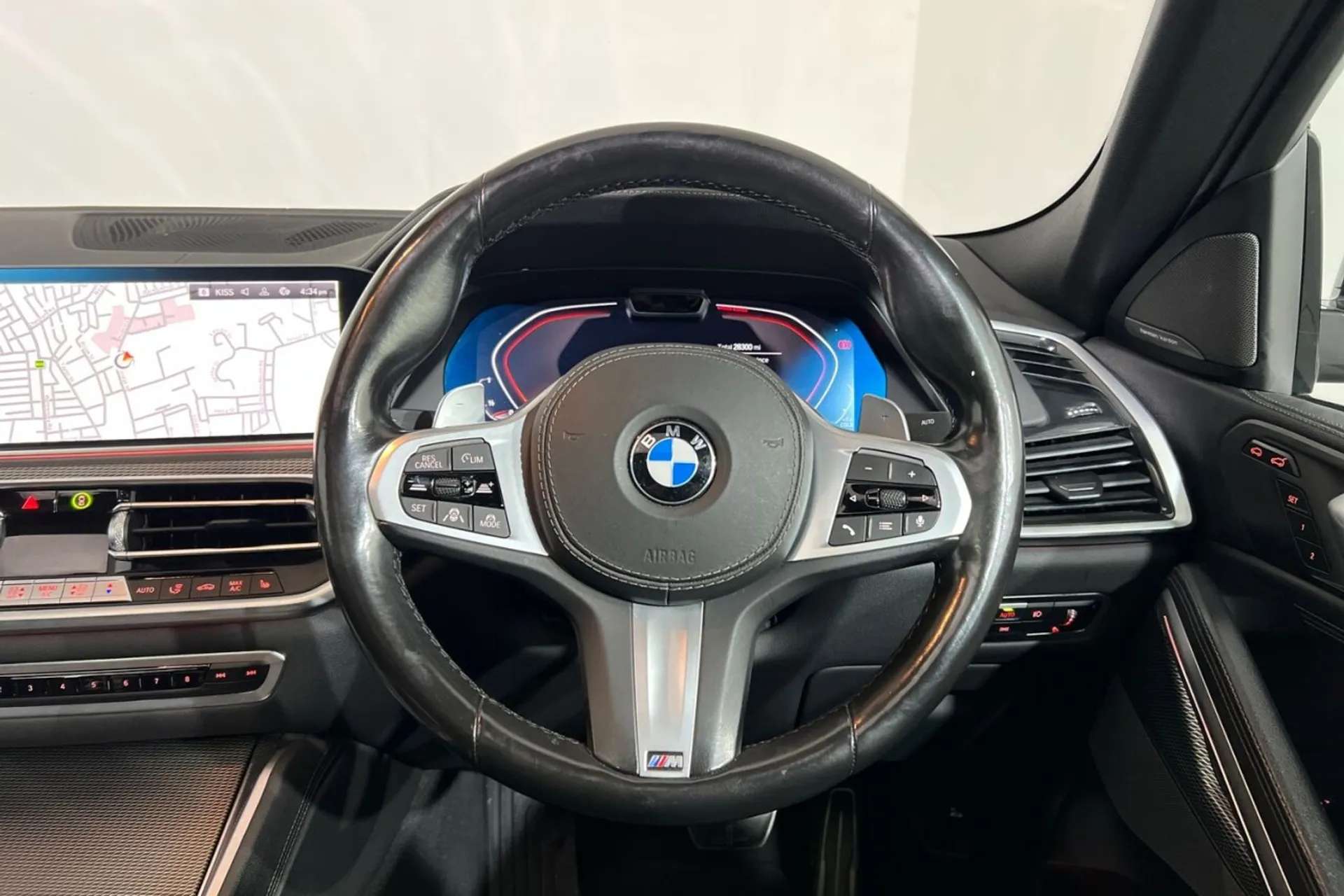 2021 BMW X6 2021 BMW X6