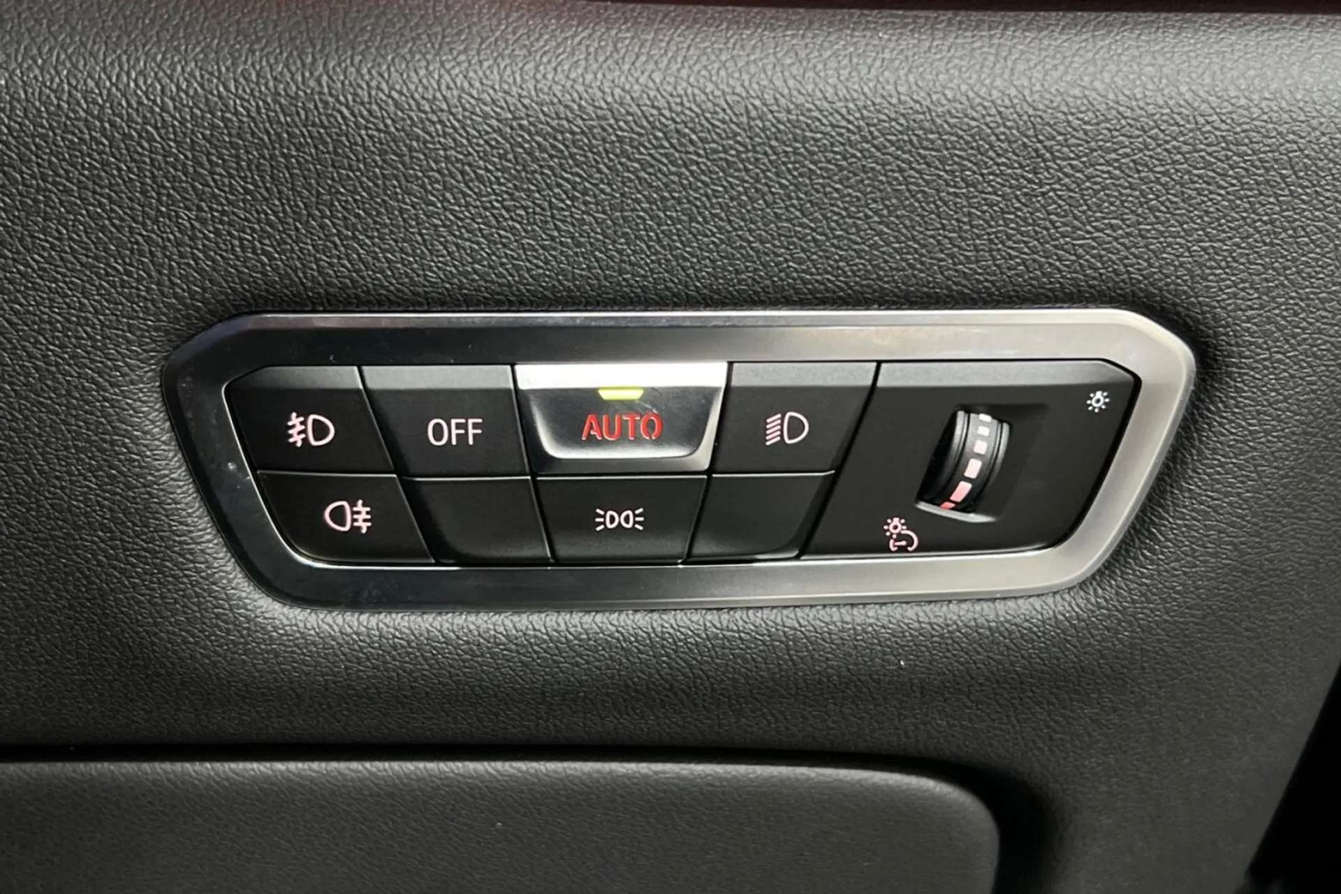 2021 BMW X6 2021 BMW X6