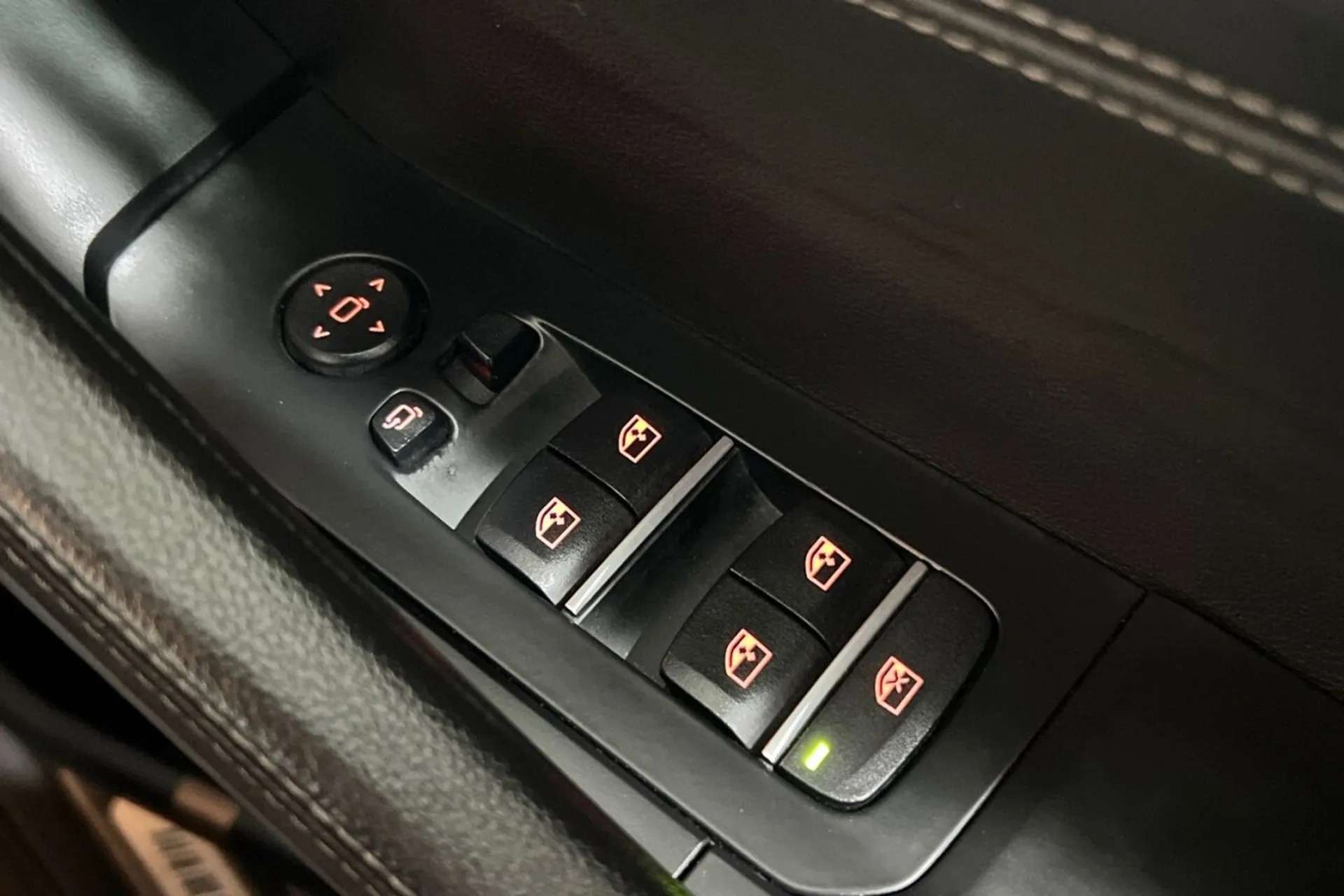 2021 BMW X6 2021 BMW X6