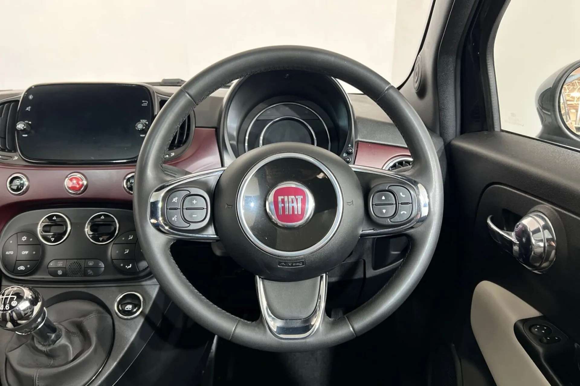 2021 FIAT 500 2021 FIAT 500