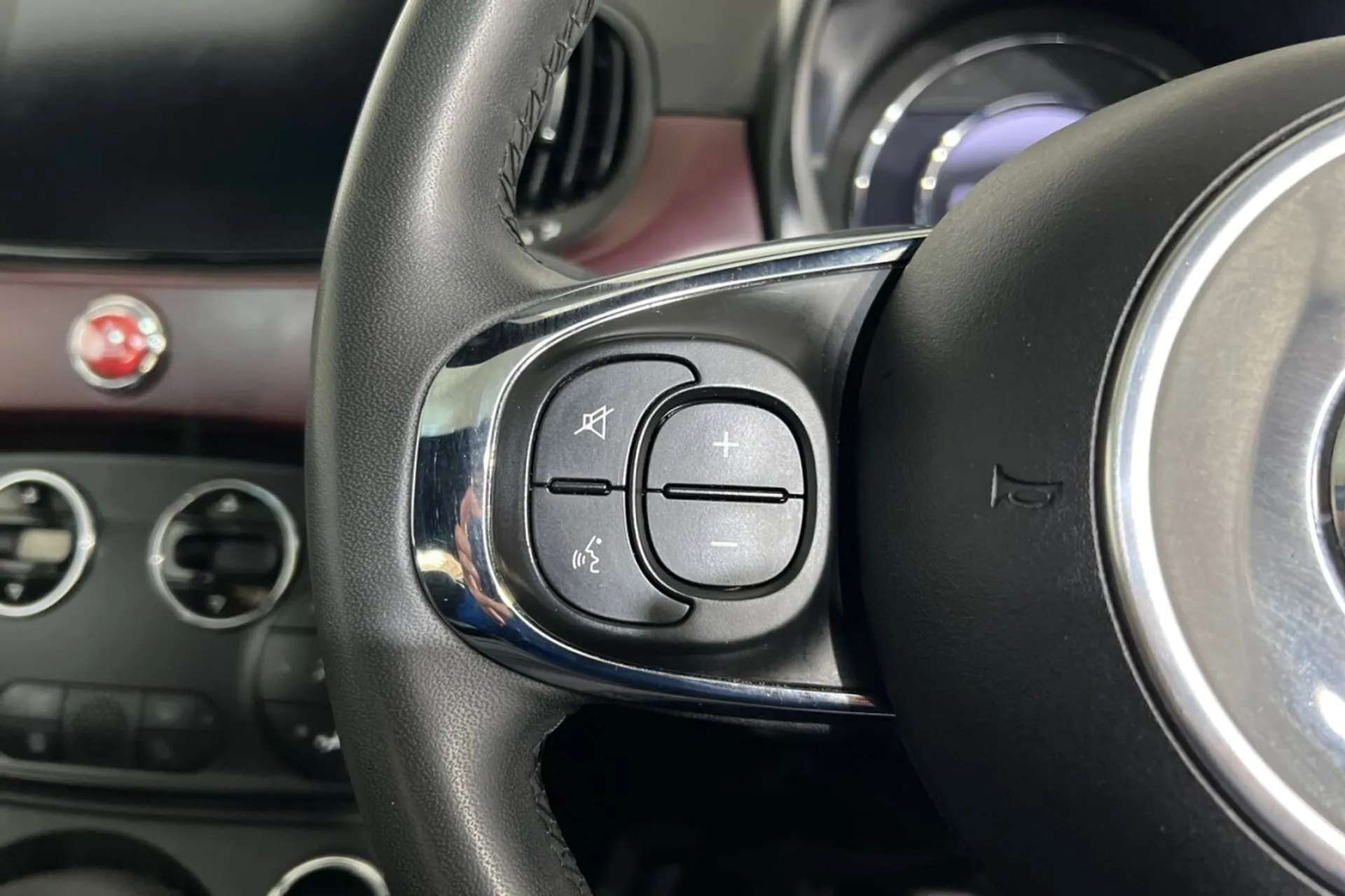 2021 FIAT 500 2021 FIAT 500