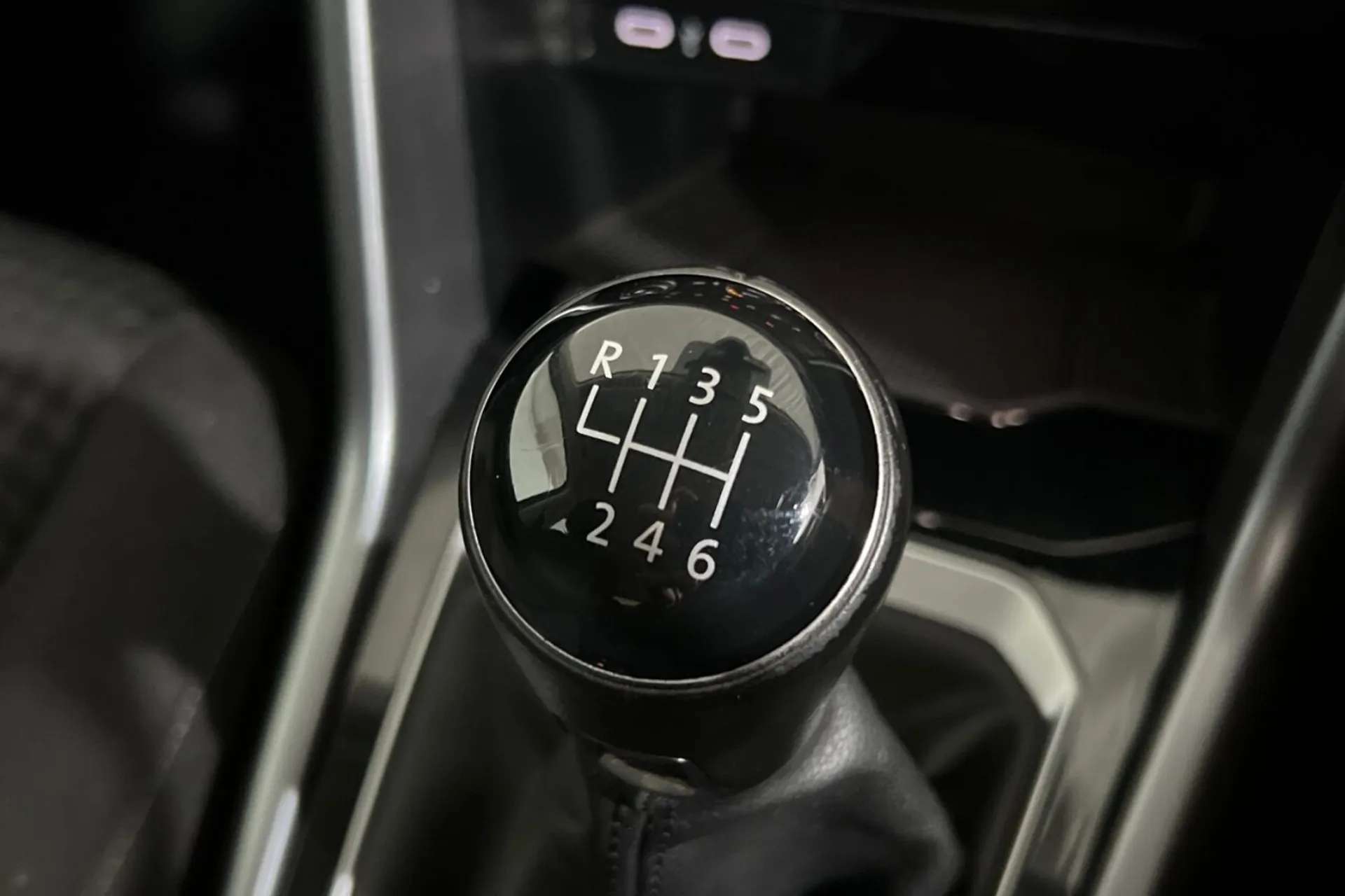 2021 VOLKSWAGEN T-ROC 2021 VOLKSWAGEN T-ROC