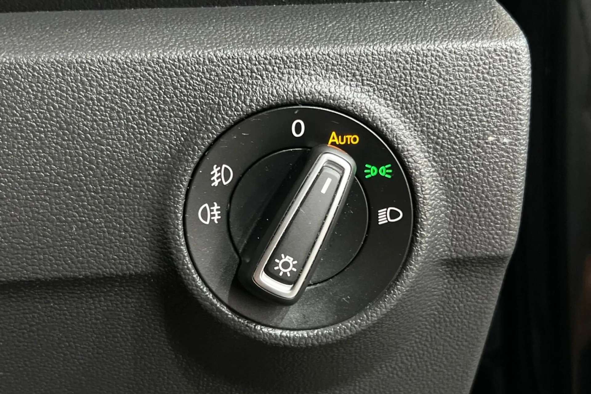 2021 VOLKSWAGEN T-ROC 2021 VOLKSWAGEN T-ROC