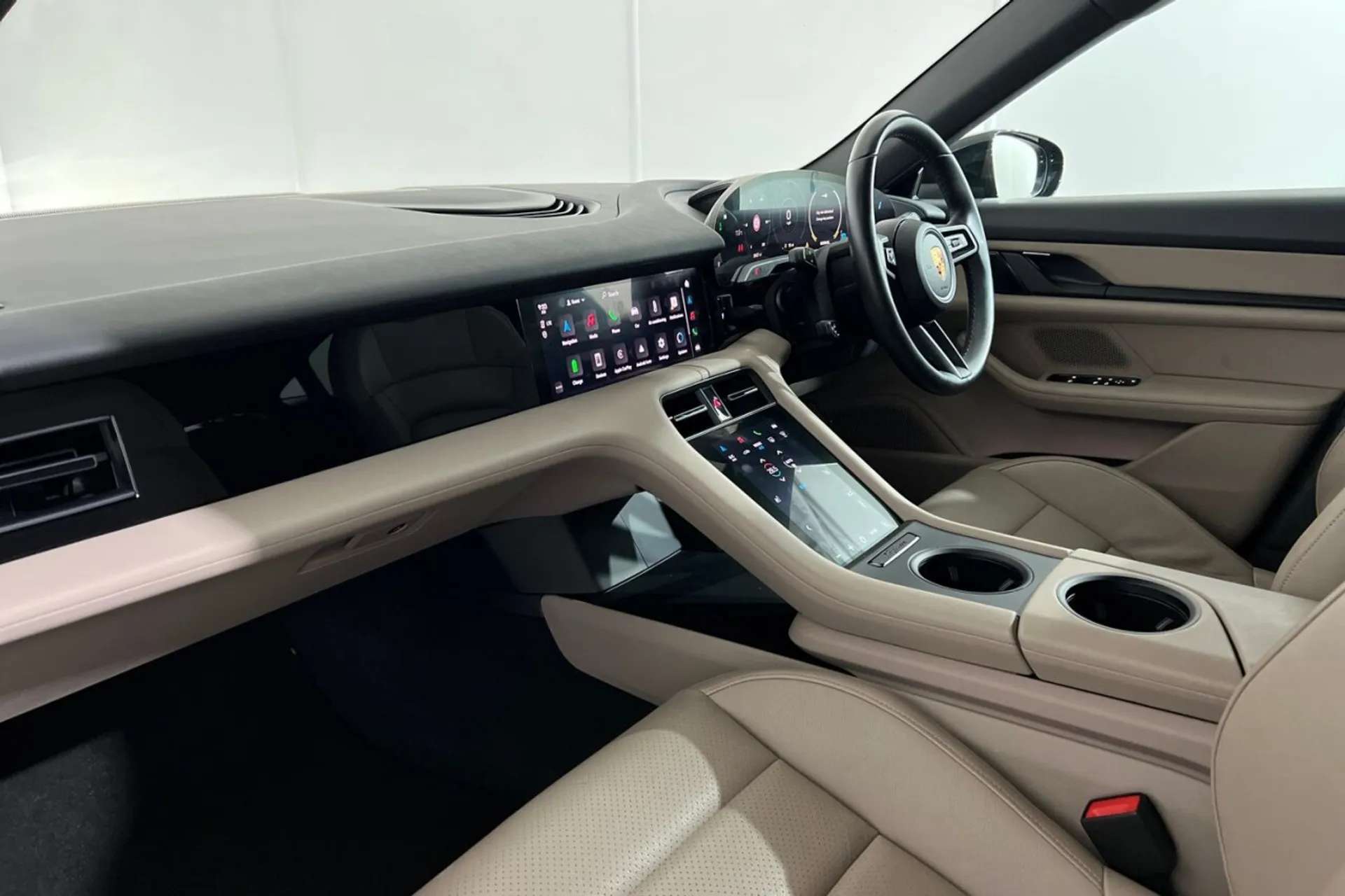 2021 PORSCHE TAYCAN 2021 PORSCHE TAYCAN