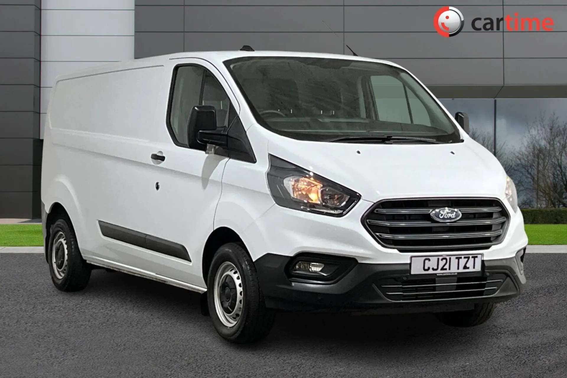 A 2021 FORD TRANSIT CUSTOM 2.0 300 LEADER P/V ECOBLUE 129 BHP 4.2in Display Screen, DAB / Bluetooth, Electric Windows, Power Assisted Steering, Automatic Headlights Frozen White A 2021 FORD TRANSIT CUSTOM 2.0 300 LEADER P/V ECOBLUE 129 BHP 4.2in Display Screen, DAB / Bluetooth, Electric Windows, Power Assisted Steering, Automatic Headlights Frozen White