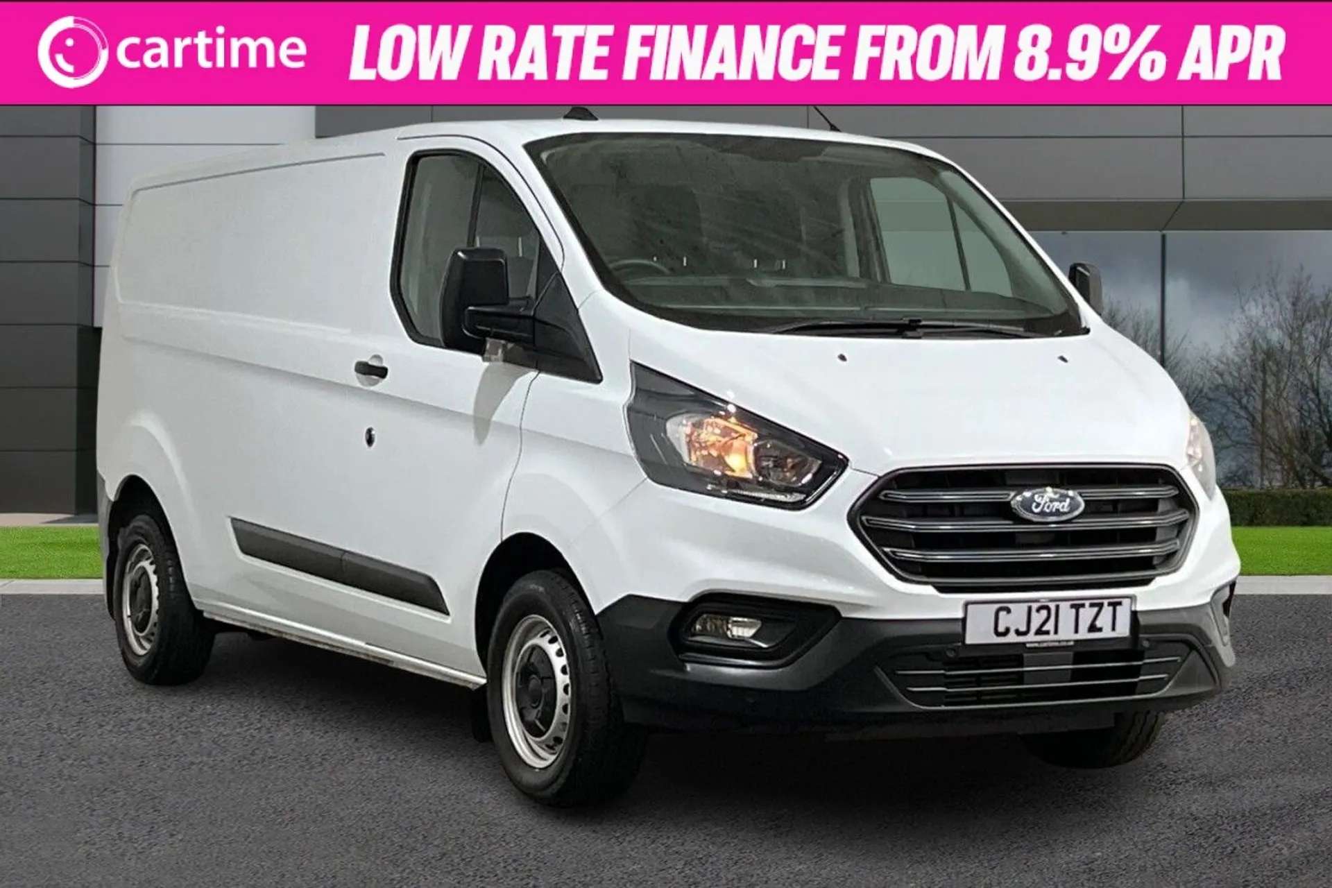 A 2021 FORD TRANSIT CUSTOM 2.0 300 LEADER P/V ECOBLUE 129 BHP 4.2in Display Screen, DAB / Bluetooth, Electric Windows, Power Assisted Steering, Automatic Headlights Frozen White A 2021 FORD TRANSIT CUSTOM 2.0 300 LEADER P/V ECOBLUE 129 BHP 4.2in Display Screen, DAB / Bluetooth, Electric Windows, Power Assisted Steering, Automatic Headlights Frozen White