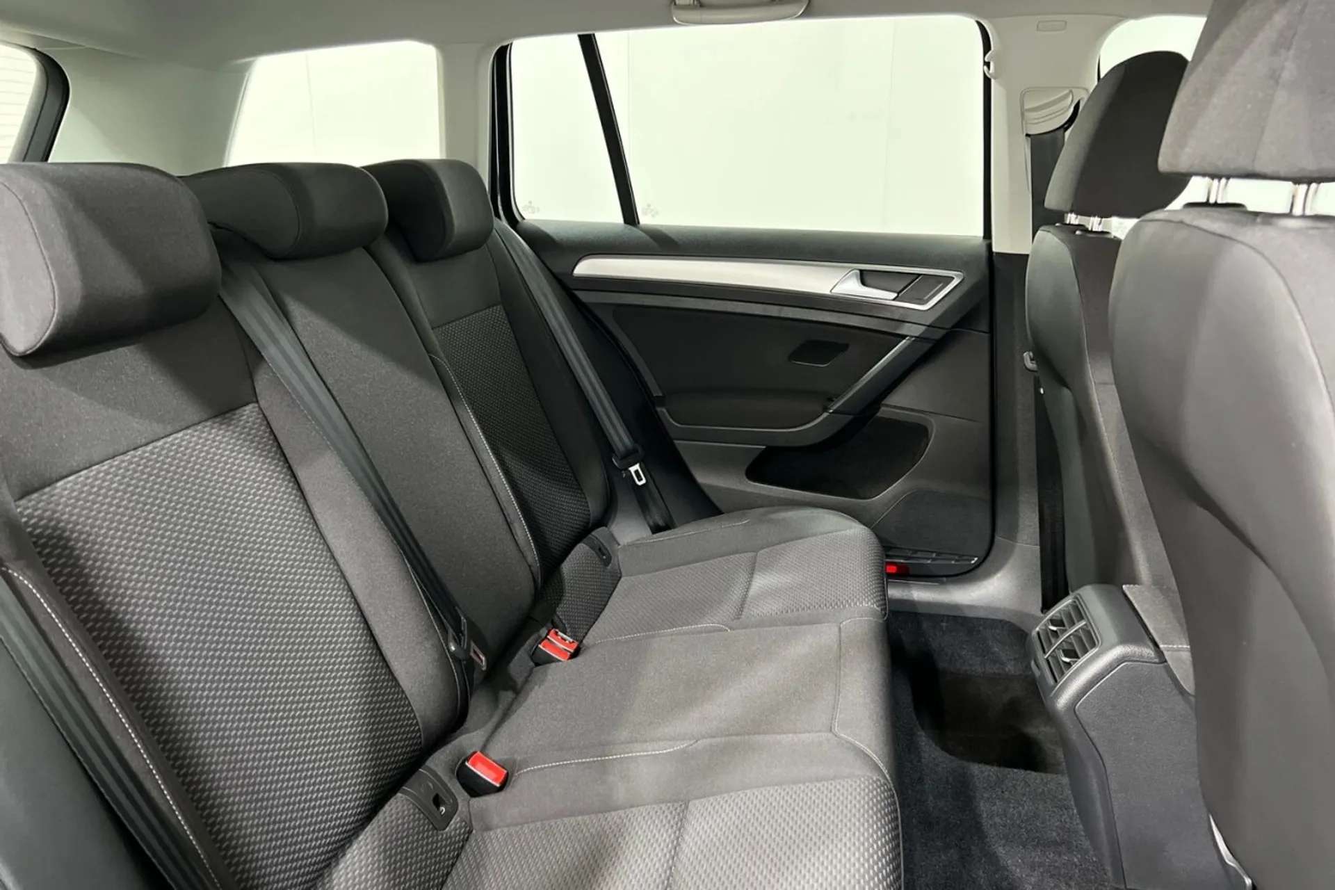 2020 VOLKSWAGEN GOLF 2020 VOLKSWAGEN GOLF