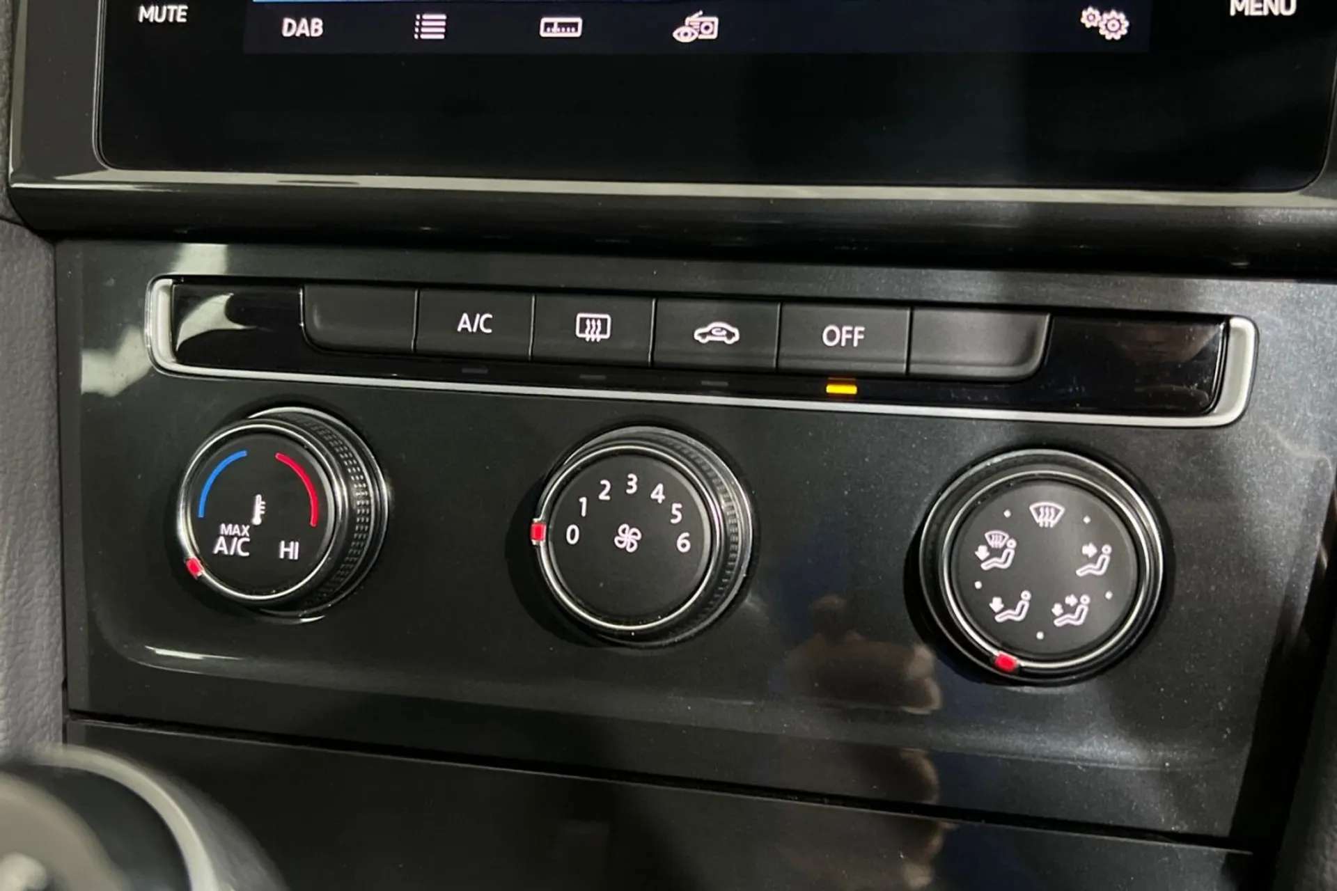 2020 VOLKSWAGEN GOLF 2020 VOLKSWAGEN GOLF