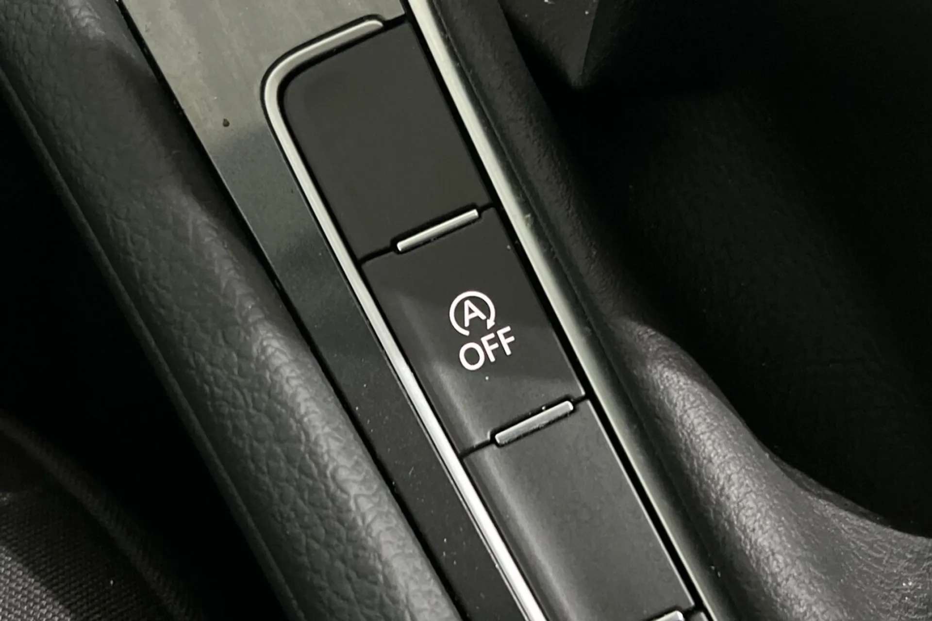 2020 VOLKSWAGEN GOLF 2020 VOLKSWAGEN GOLF